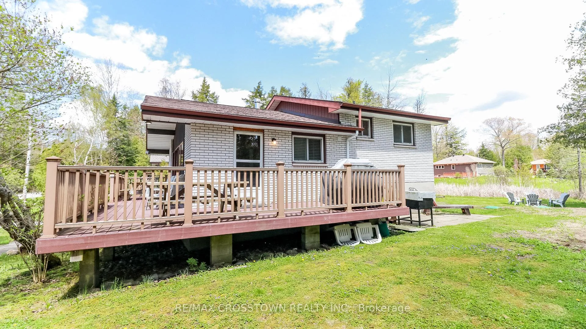 Photo 38 of 69 Lesperance Road, Tiny, Rural Tiny — HOMEH