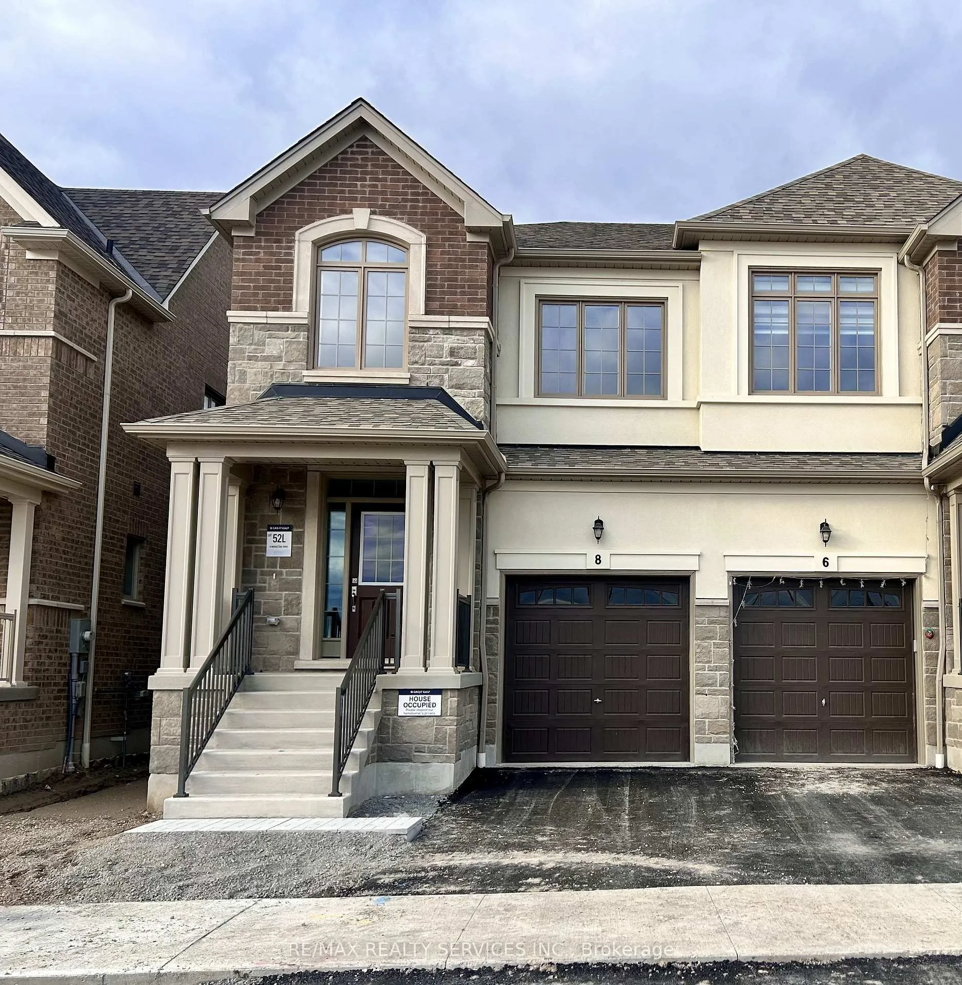 Photo 1 of 8 Bridgeland Drive, Whitby, Rural Whitby — HOMEH