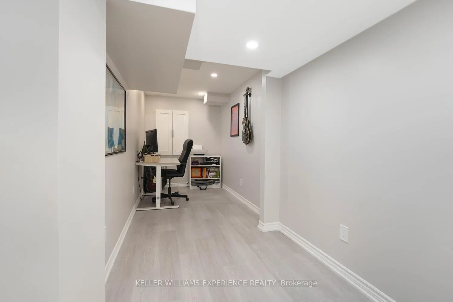Photo 28 of 23 Cygnus Crescent, Barrie, Ardagh — HOMEH