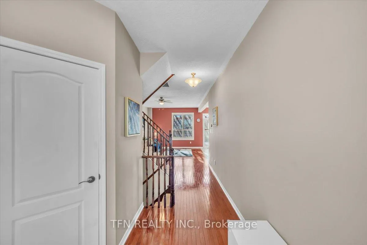 Photo 3 of 51 Hodnett Crescent, Clarington, Newcastle — HOMEH