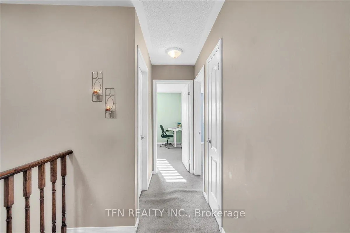 Photo 10 of 51 Hodnett Crescent, Clarington, Newcastle — HOMEH