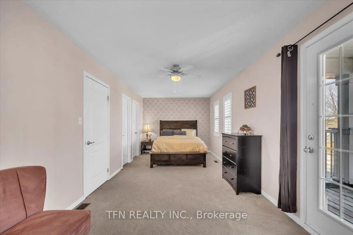 Photo 11 of 51 Hodnett Crescent, Clarington, Newcastle — HOMEH