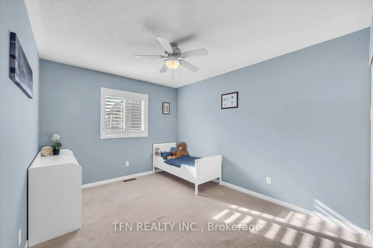 Photo 15 of 51 Hodnett Crescent, Clarington, Newcastle — HOMEH