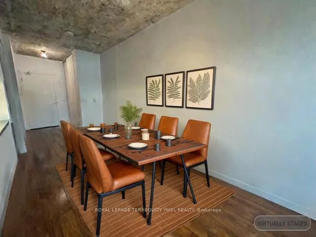 Photo 8 of Unit 302, 51 Trolley Crescent, Toronto, Waterfront Communities — HOMEH