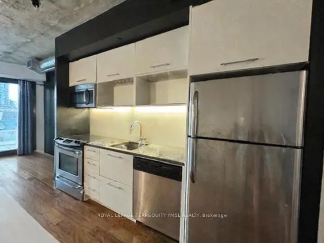 Photo 10 of Unit 302, 51 Trolley Crescent, Toronto, Waterfront Communities — HOMEH