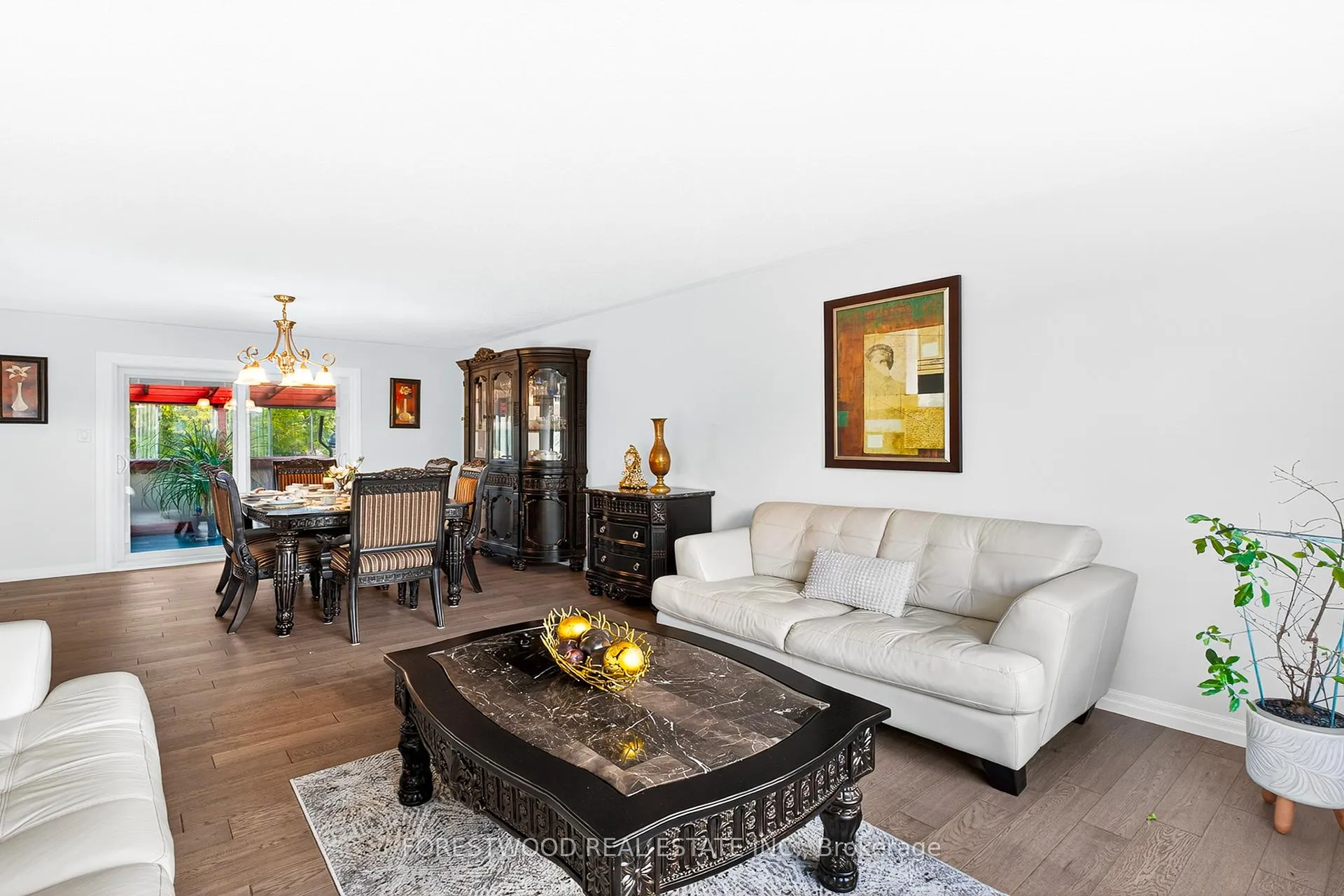 Photo 5 of 93 Deerhurst Road, Hamilton, Stoney Creek — HOMEH