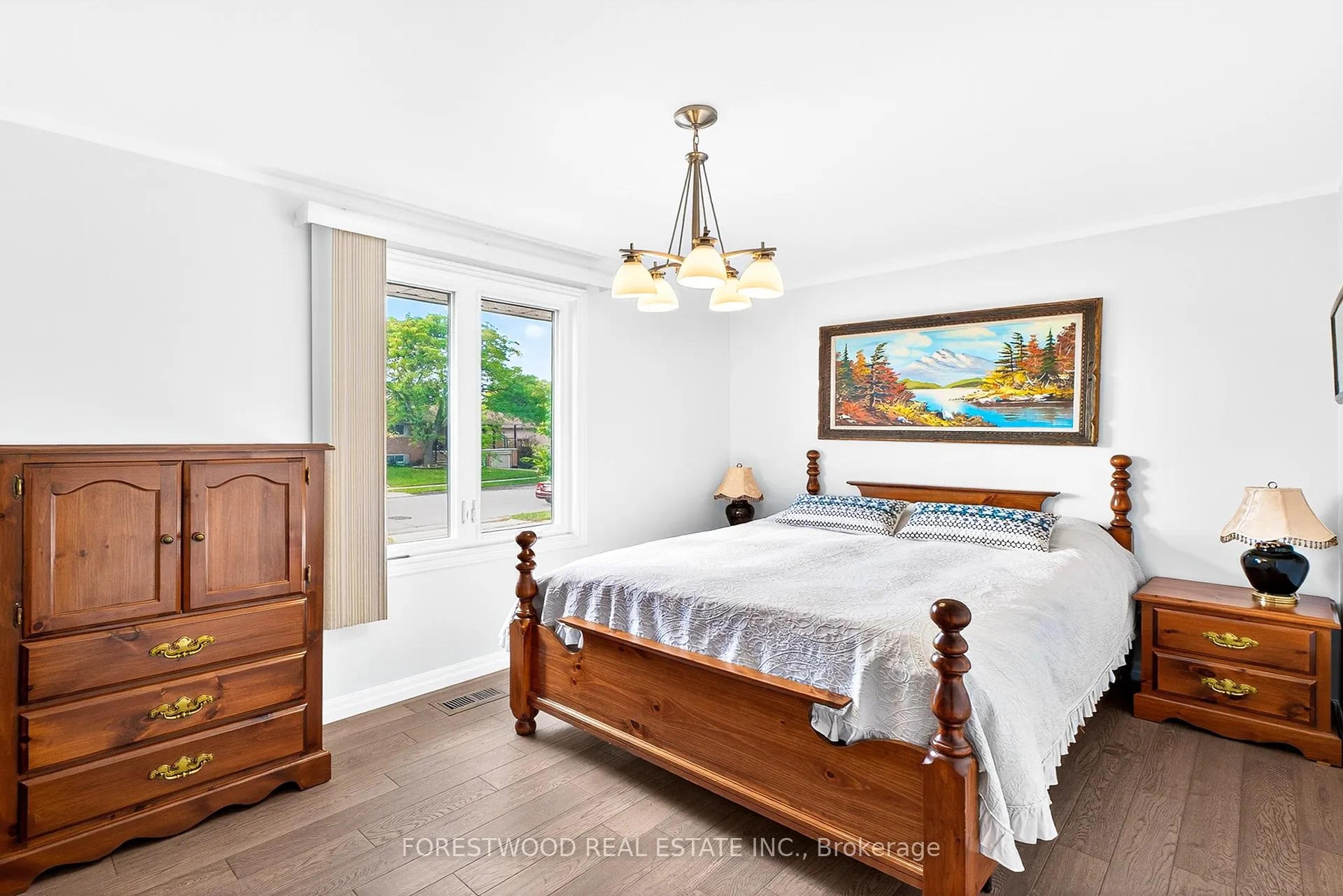 Photo 18 of 93 Deerhurst Road, Hamilton, Stoney Creek — HOMEH