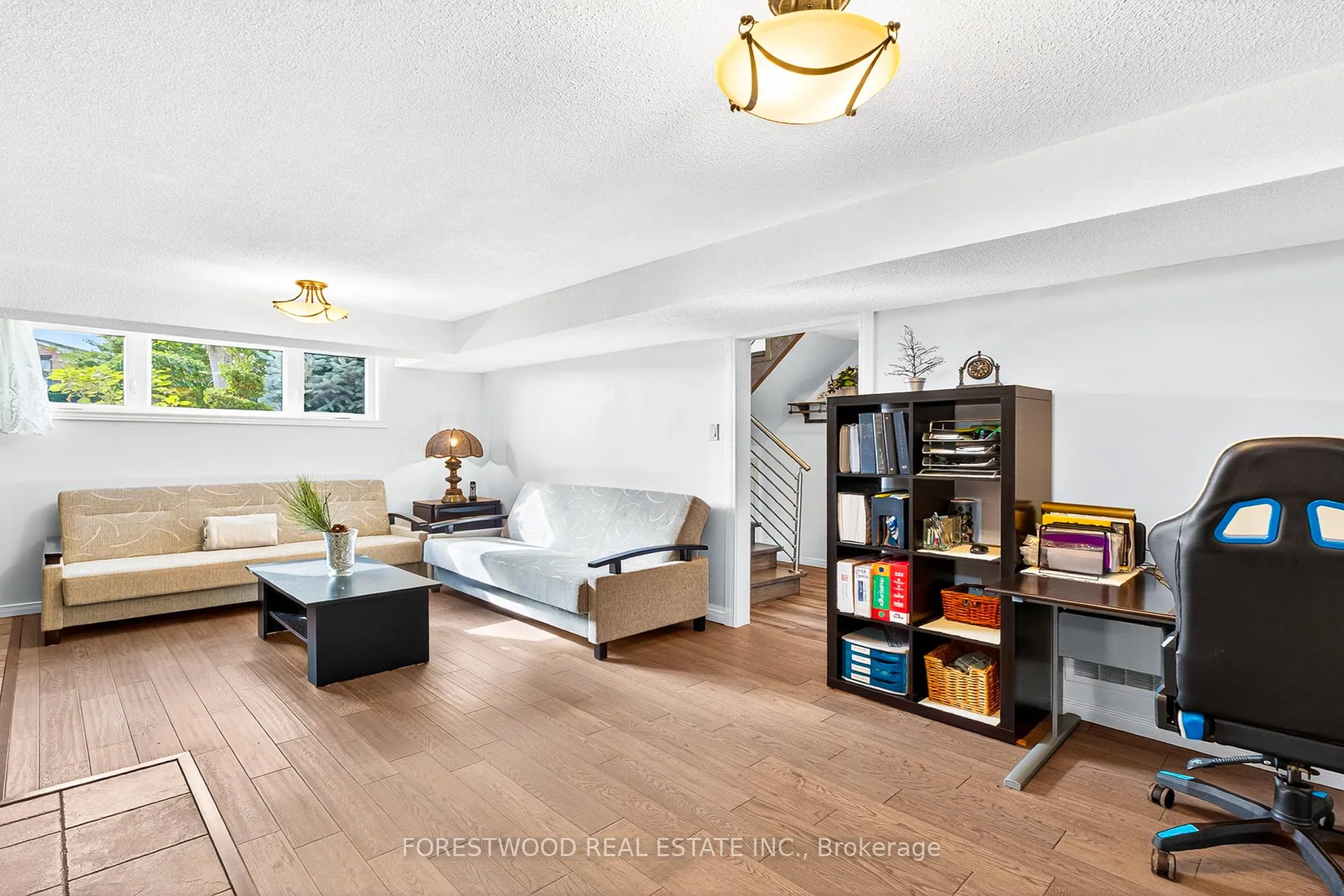 Photo 23 of 93 Deerhurst Road, Hamilton, Stoney Creek — HOMEH