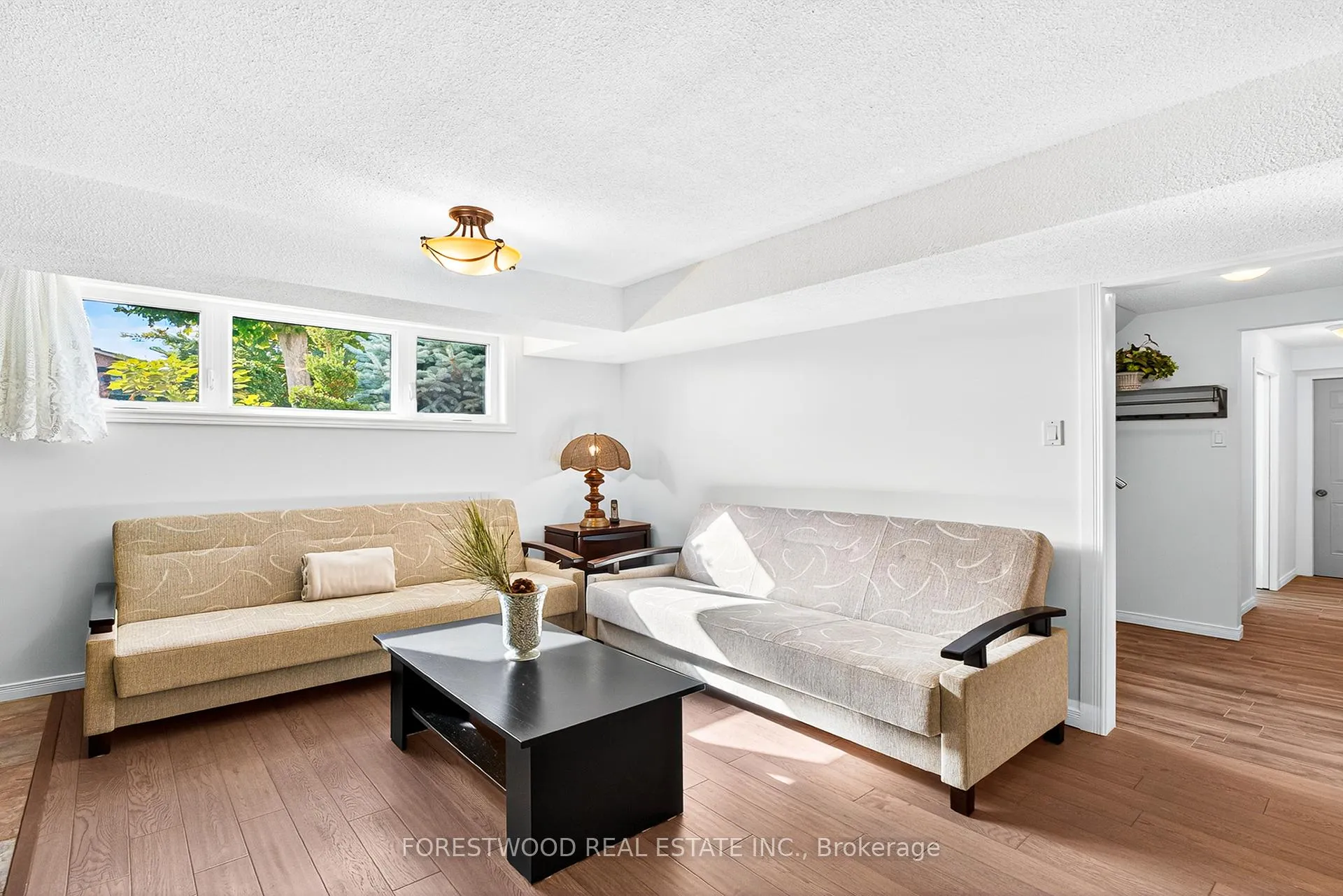 Photo 24 of 93 Deerhurst Road, Hamilton, Stoney Creek — HOMEH