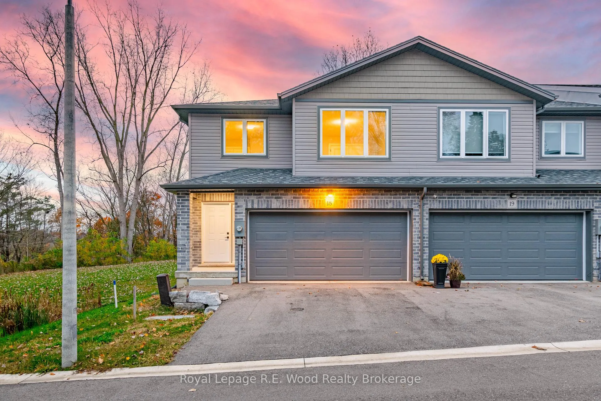 Photo 2 of Unit 18, 61 Vienna Road, Tillsonburg — HOMEH