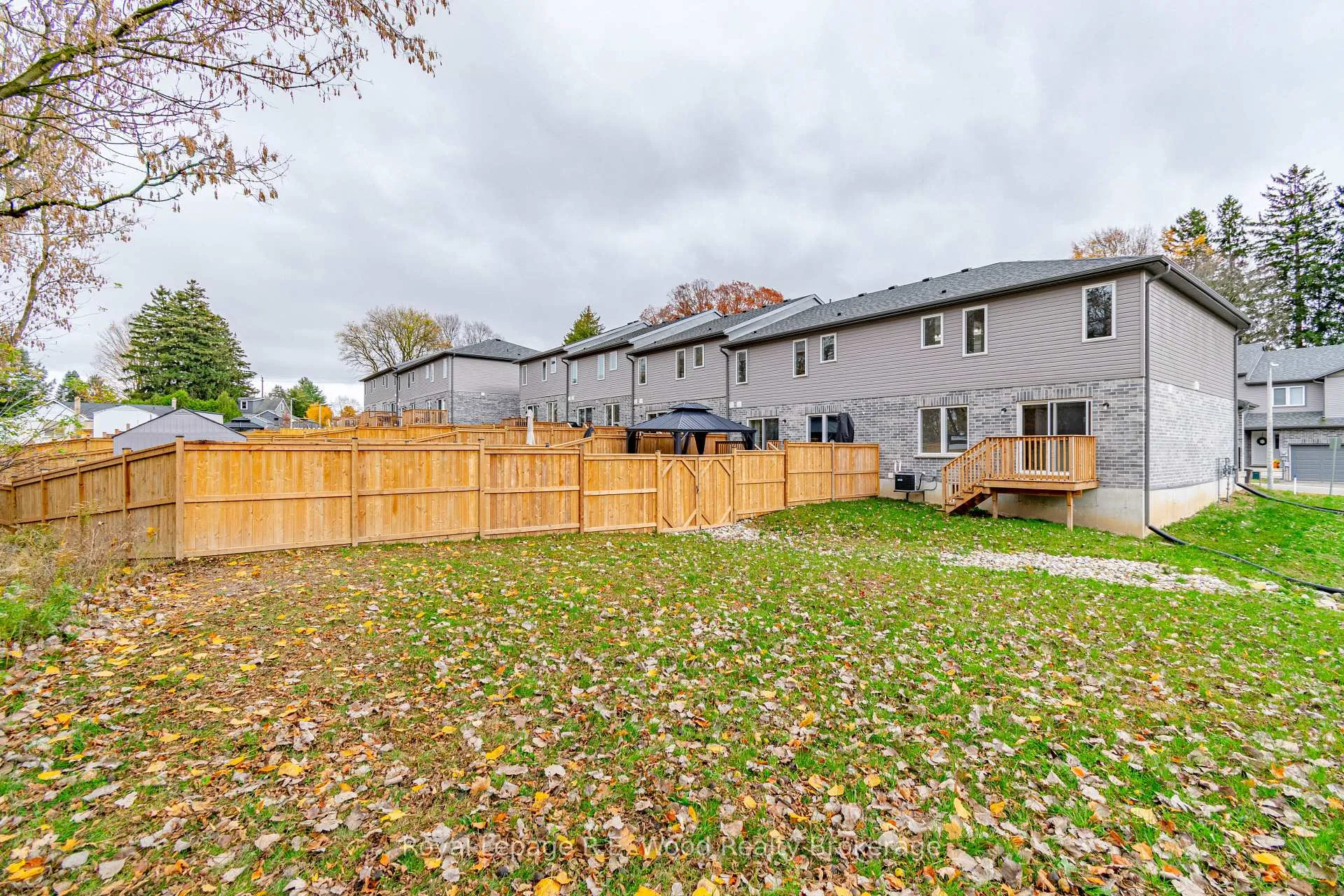 Photo 5 of Unit 18, 61 Vienna Road, Tillsonburg — HOMEH