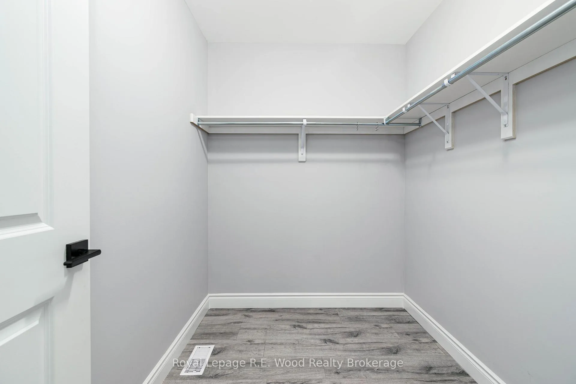 Photo 19 of Unit 18, 61 Vienna Road, Tillsonburg — HOMEH