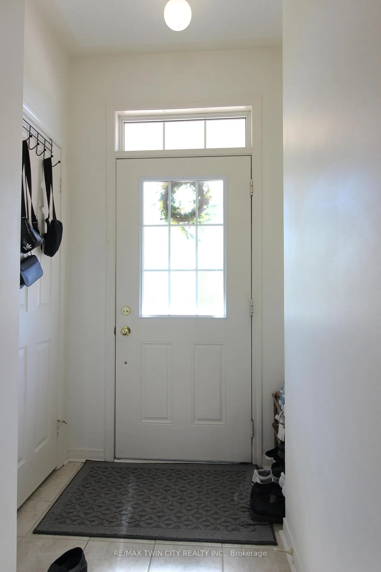 Photo 6 of Unit 72, 110 Highland Road E, Kitchener — HOMEH