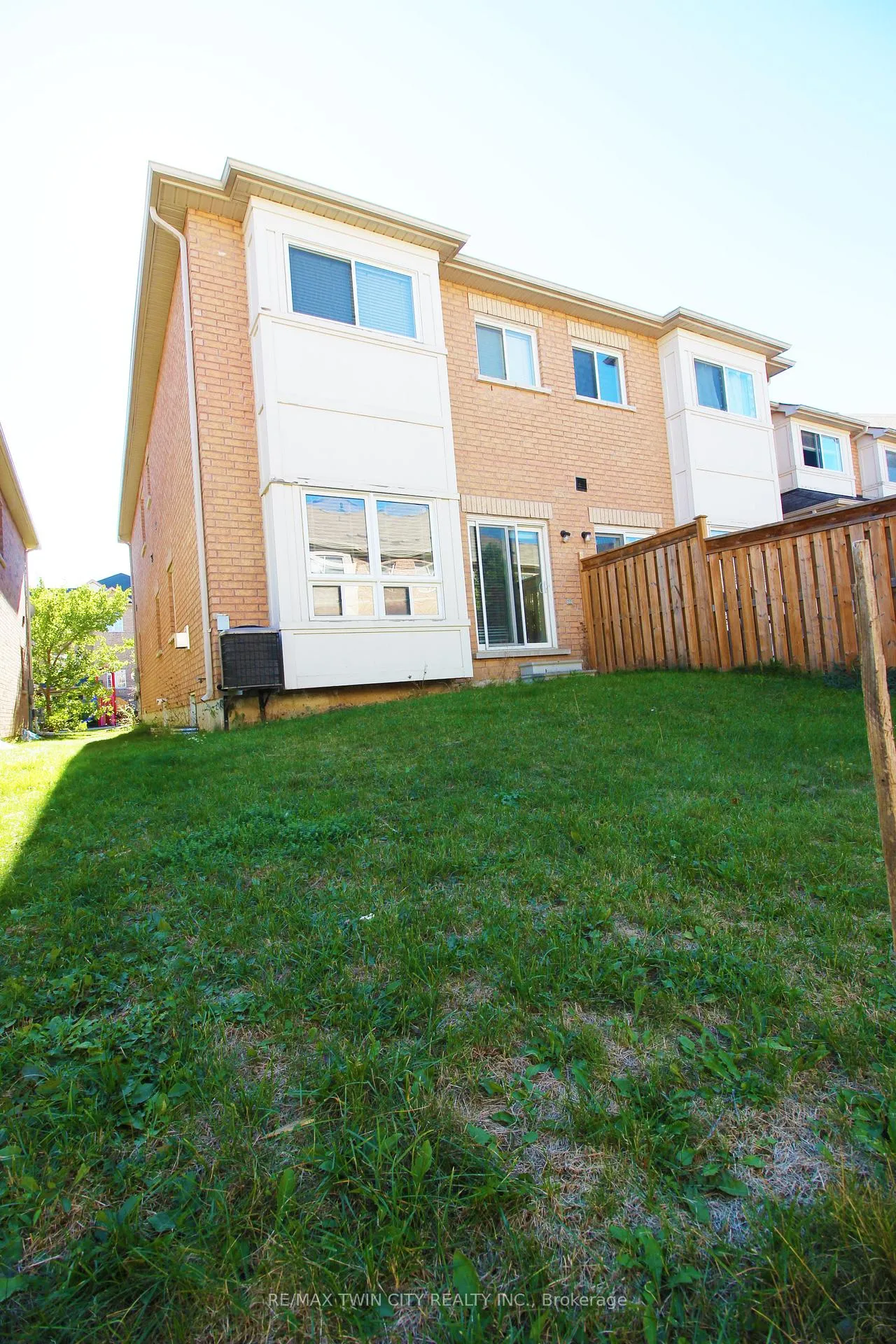 Photo 30 of Unit 72, 110 Highland Road E, Kitchener — HOMEH