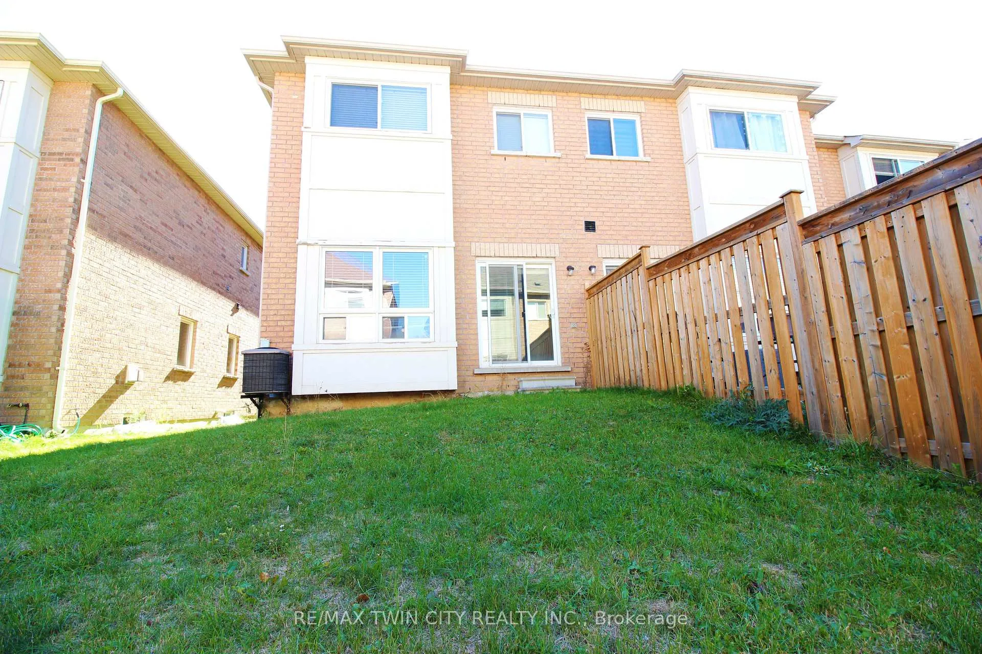 Photo 31 of Unit 72, 110 Highland Road E, Kitchener — HOMEH