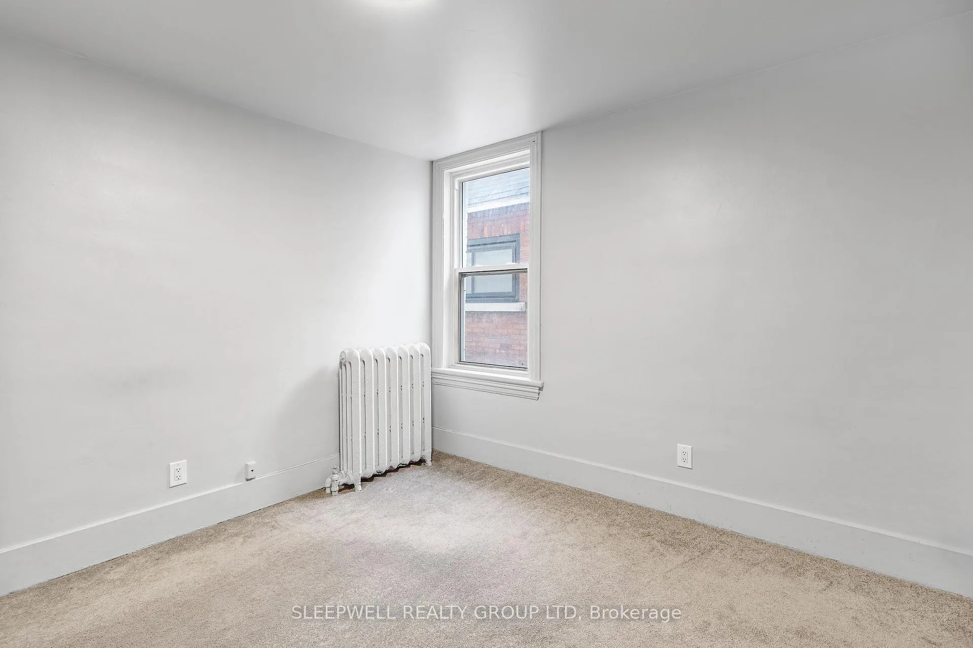 Photo 3 of Unit 2, 275 Bronson Avenue, Ottawa, Ottawa Centre — HOMEH