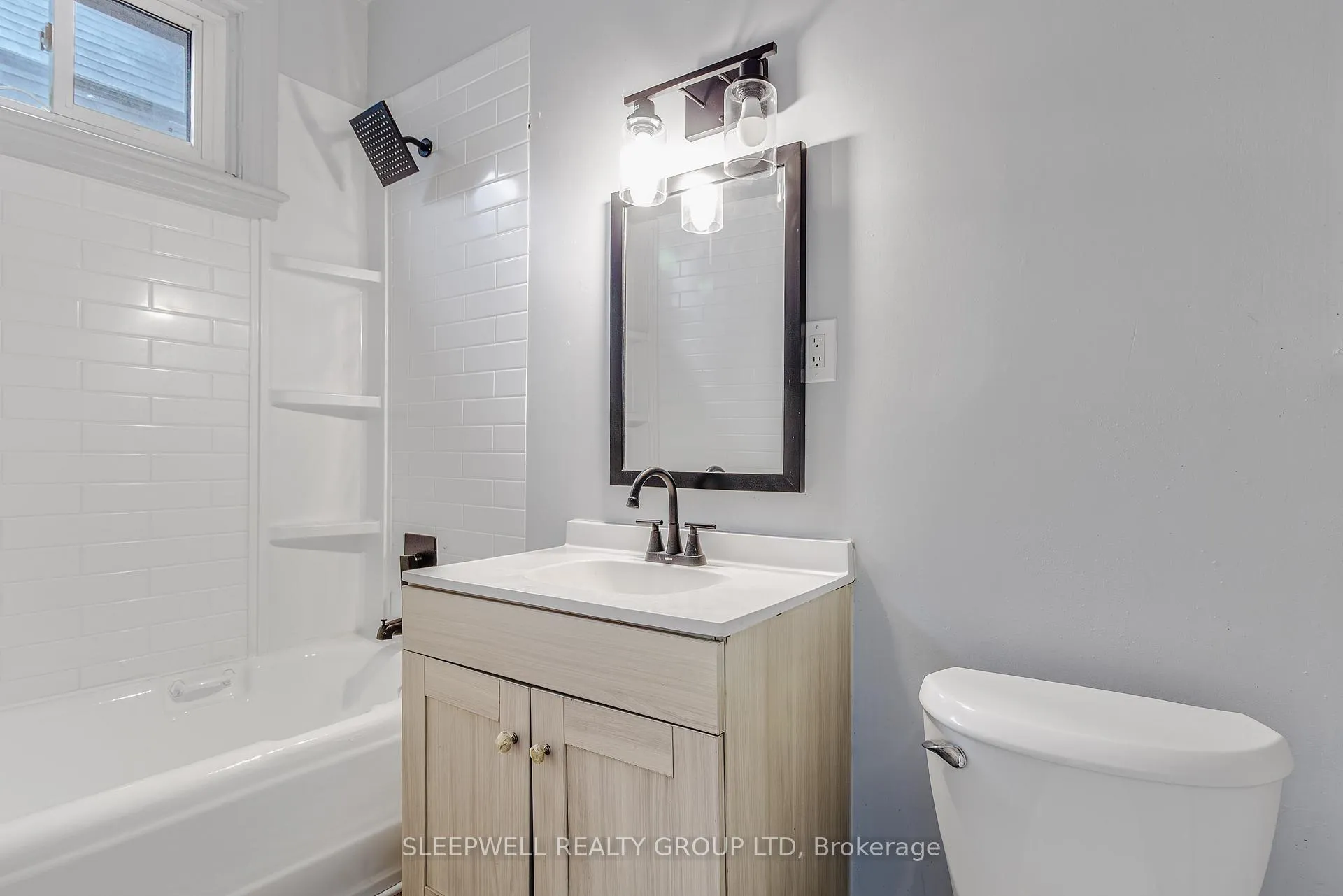 Photo 6 of Unit 2, 275 Bronson Avenue, Ottawa, Ottawa Centre — HOMEH