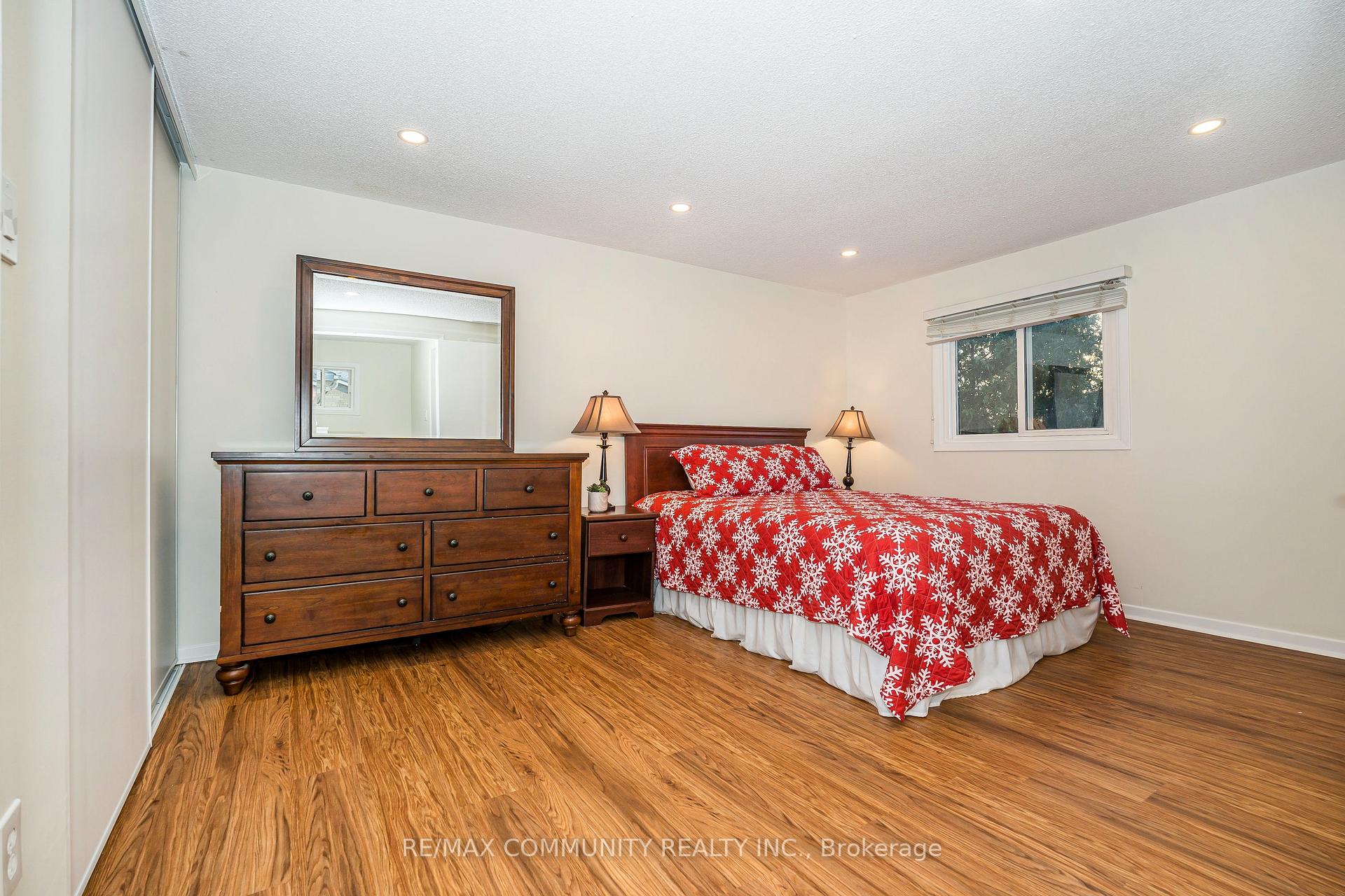 Photo 17 of 70 Tams Drive, Ajax, Central East — HOMEH
