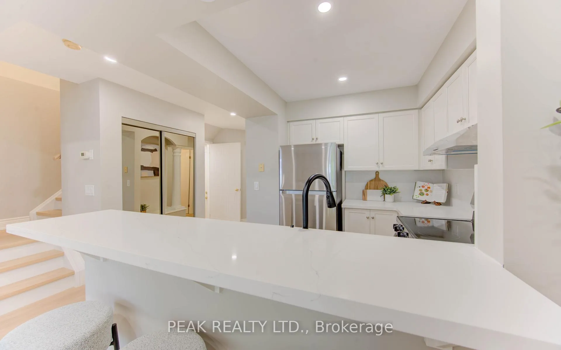 Photo 22 of 502 Mariner Drive, Waterloo — HOMEH