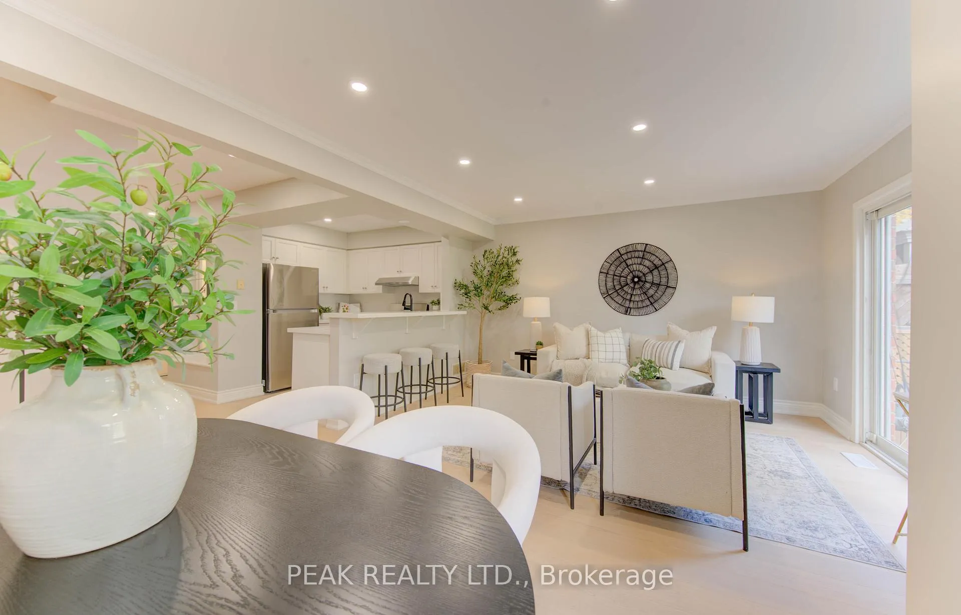 Photo 26 of 502 Mariner Drive, Waterloo — HOMEH