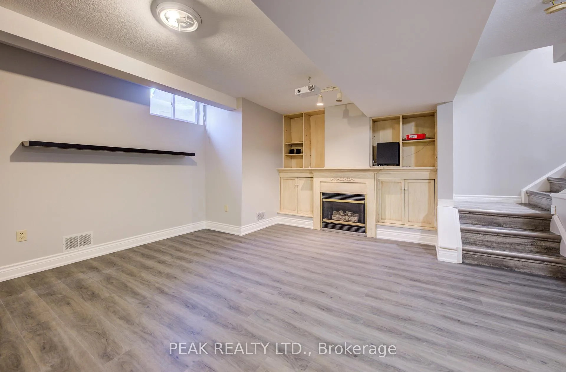 Photo 39 of 502 Mariner Drive, Waterloo — HOMEH