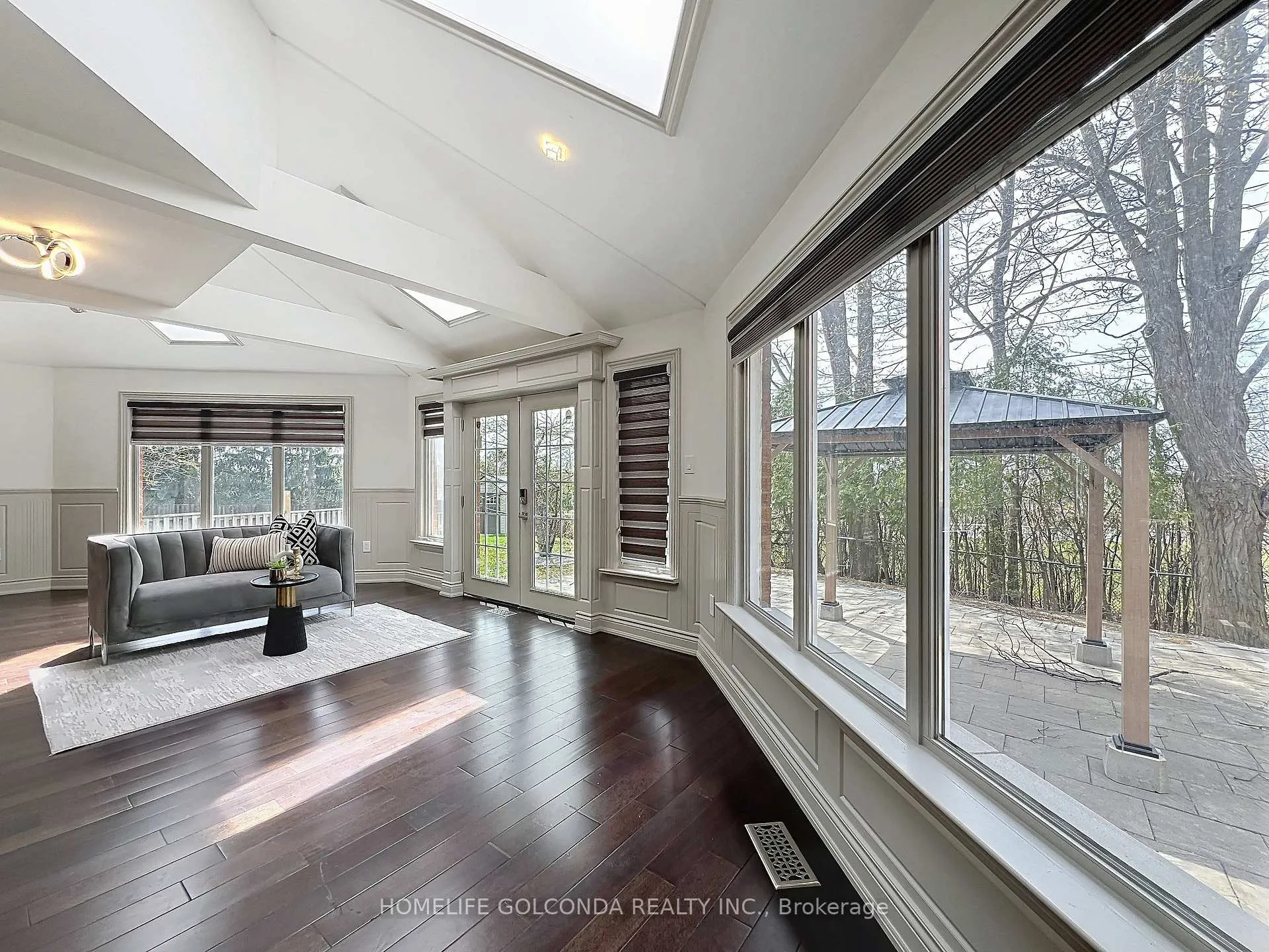 Photo 17 of 25 Conistan Road, Markham, Unionville — HOMEH