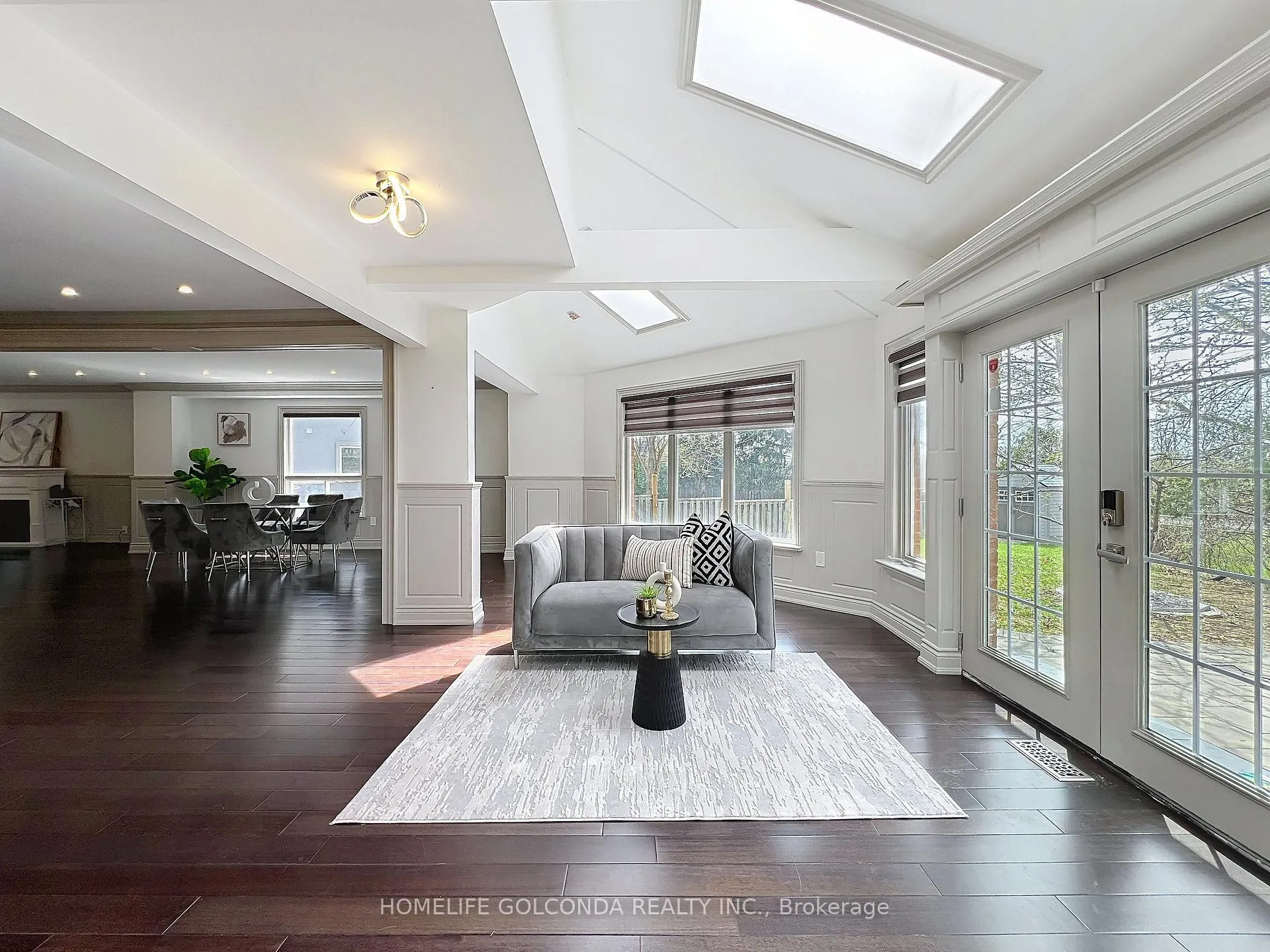Photo 18 of 25 Conistan Road, Markham, Unionville — HOMEH
