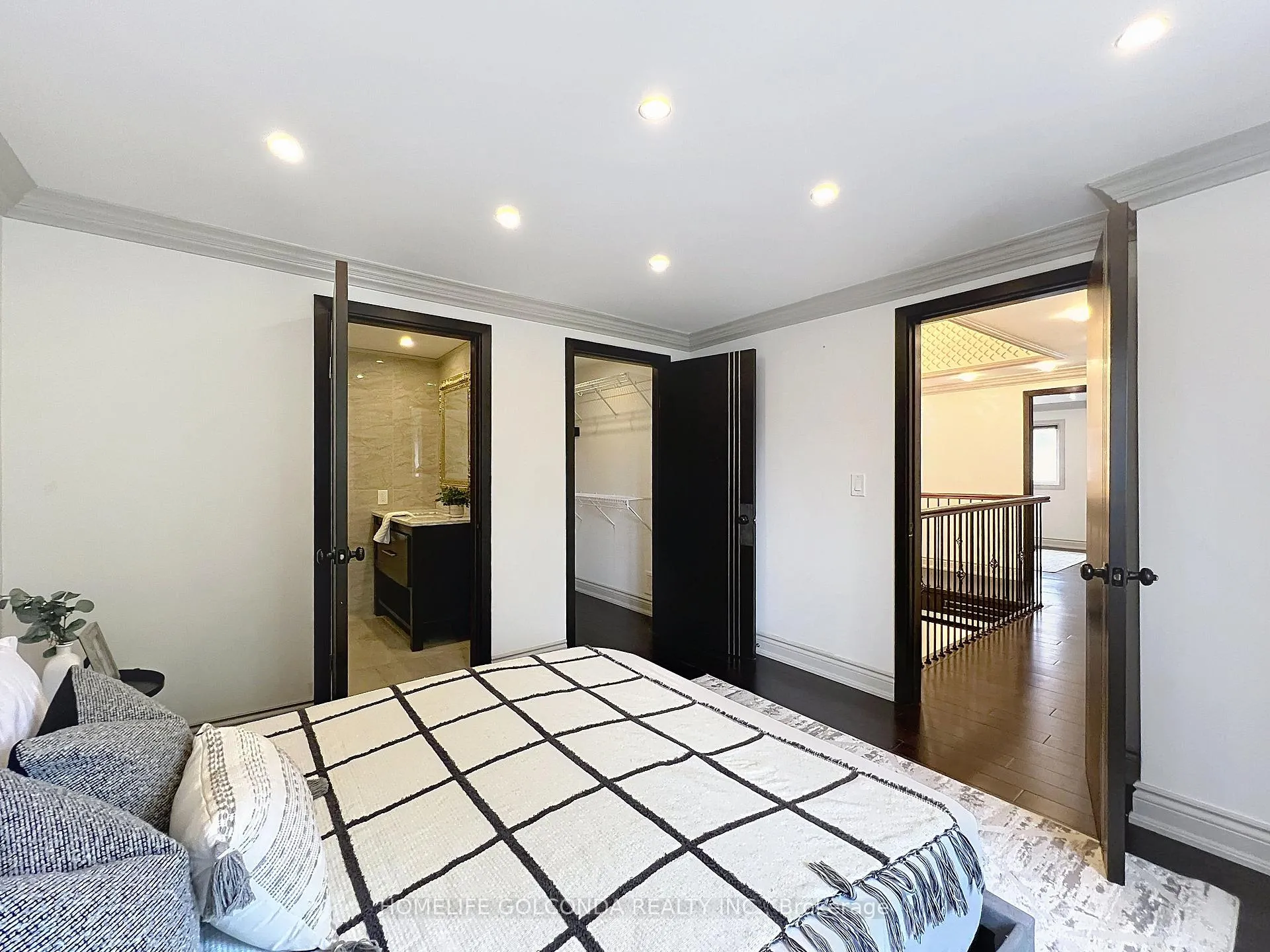 Photo 27 of 25 Conistan Road, Markham, Unionville — HOMEH