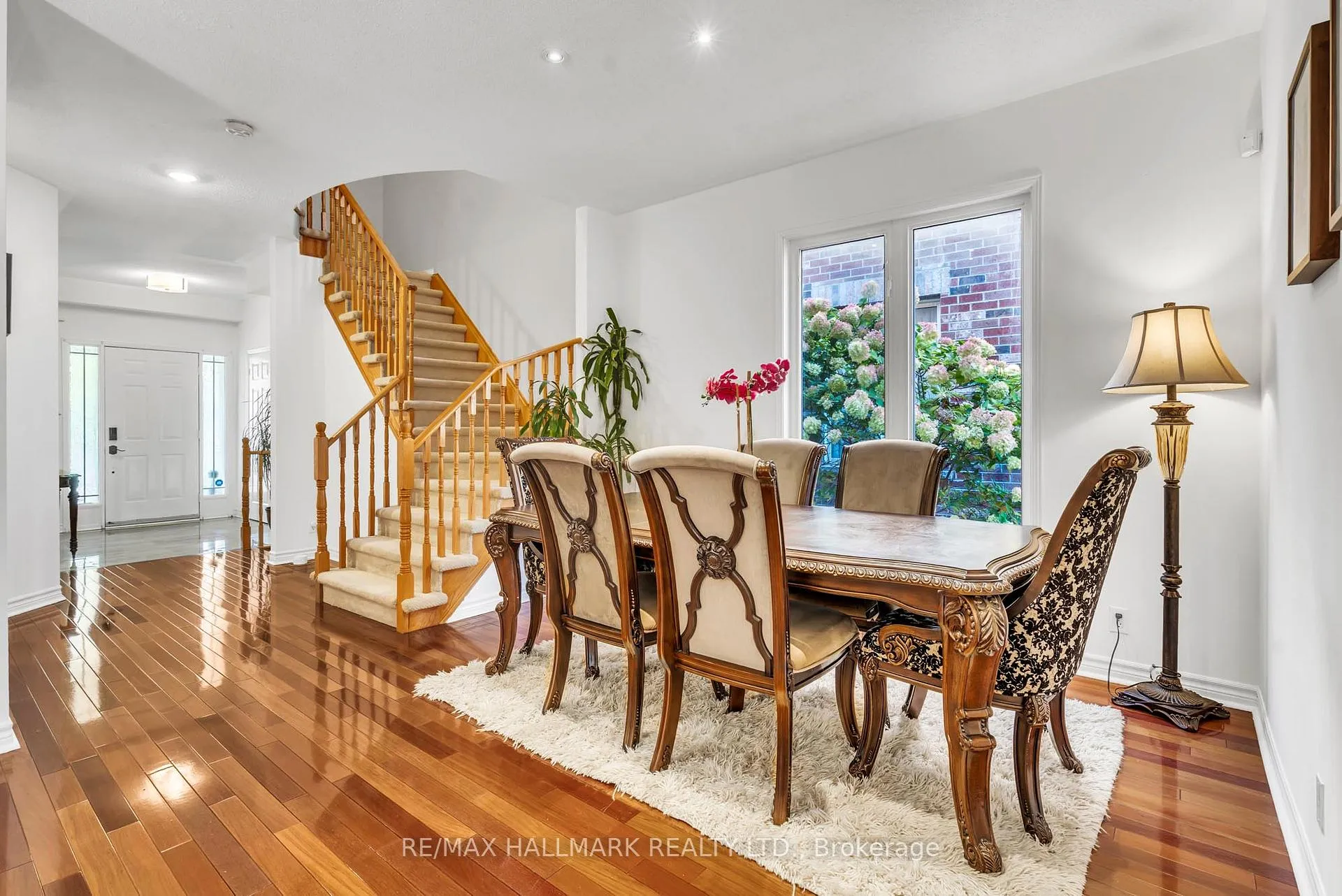 Photo 10 of 21 Brooks Avenue, Aurora, Bayview Northeast — HOMEH