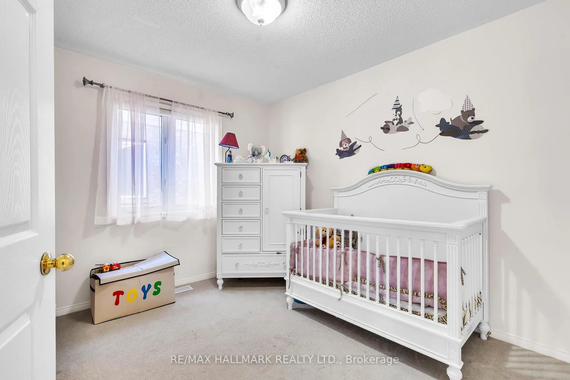Photo 36 of 21 Brooks Avenue, Aurora, Bayview Northeast — HOMEH
