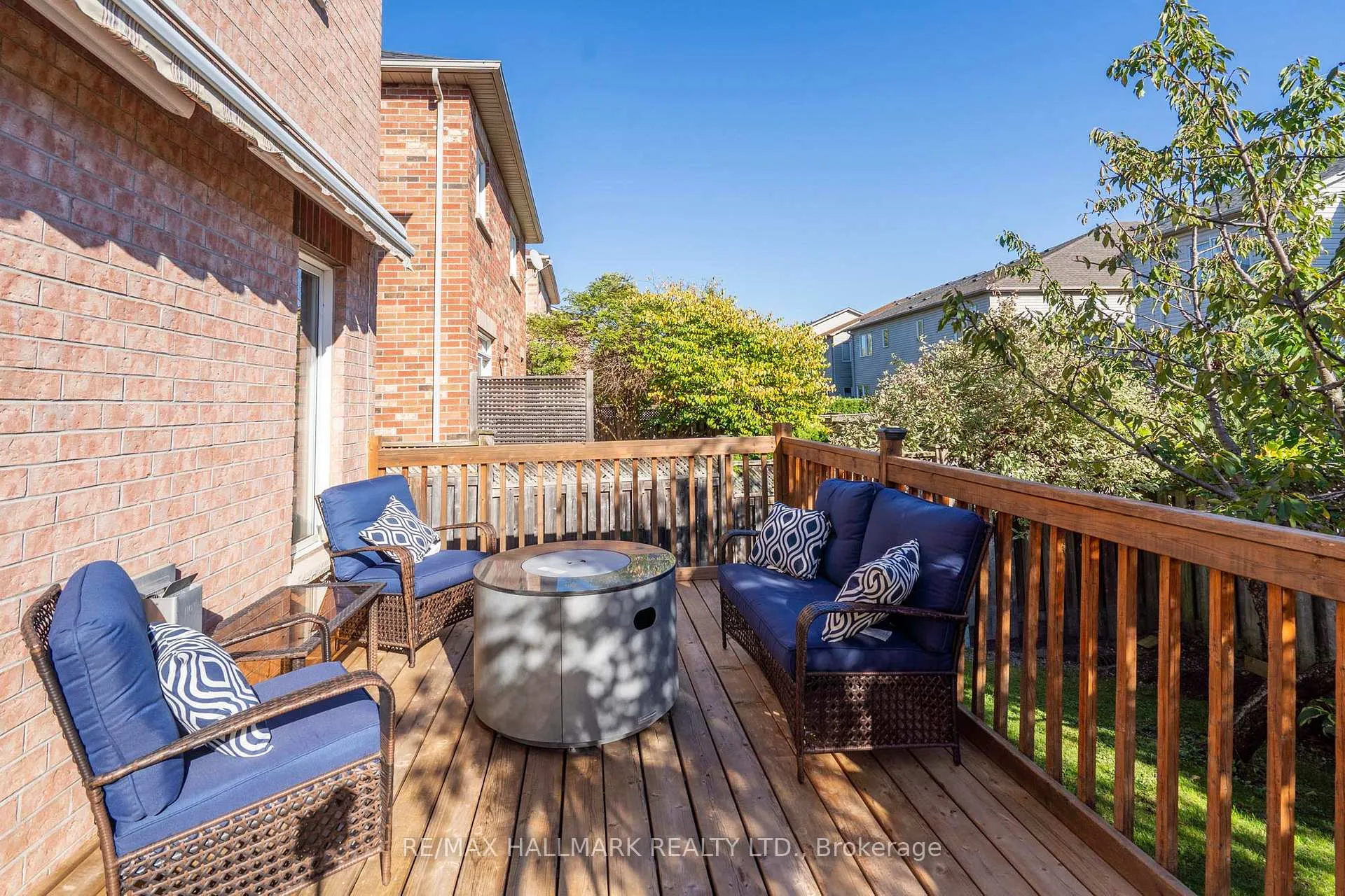 Photo 45 of 21 Brooks Avenue, Aurora, Bayview Northeast — HOMEH