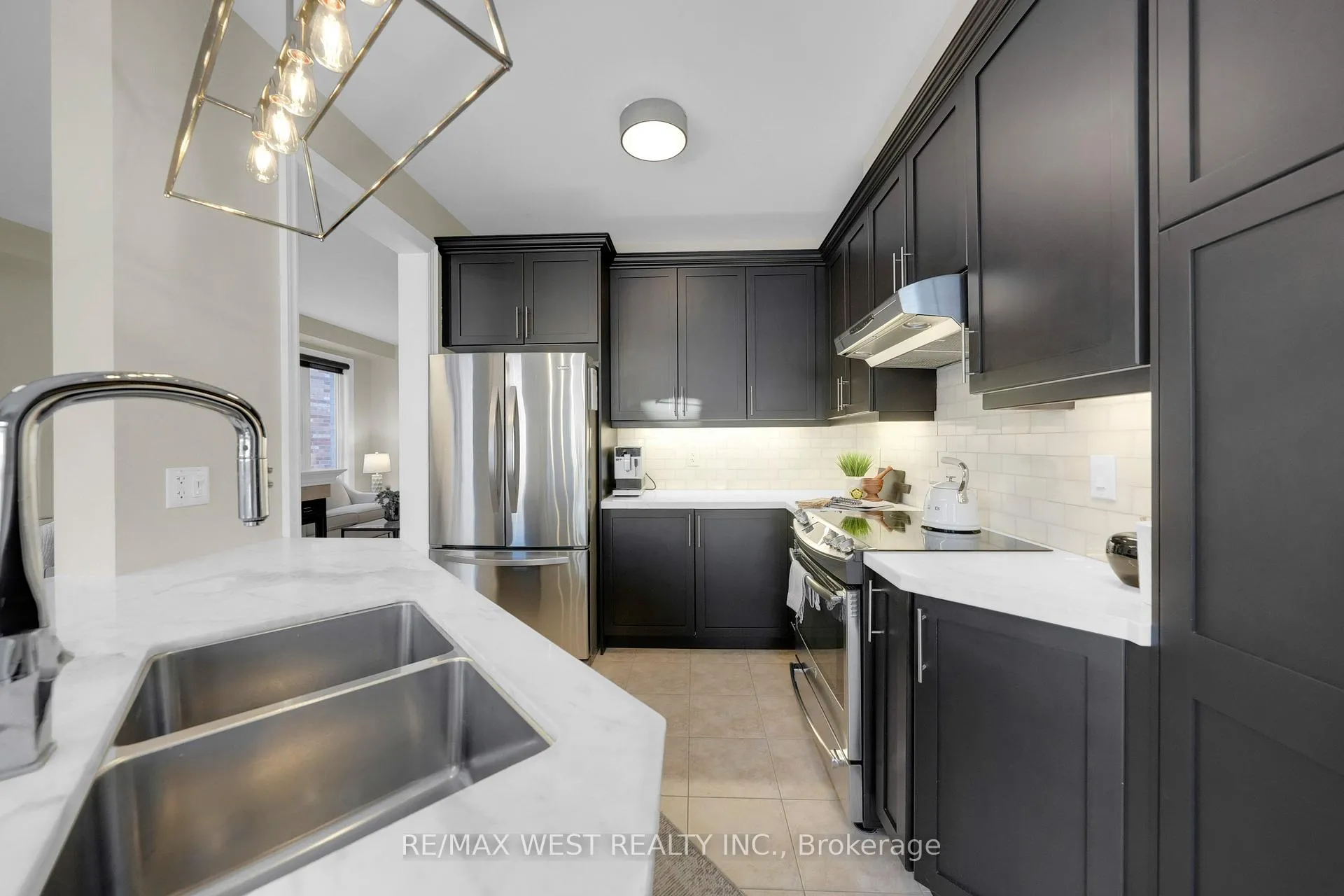 Photo 7 of 244 Hansard Drive, Vaughan, Vellore Village — HOMEH