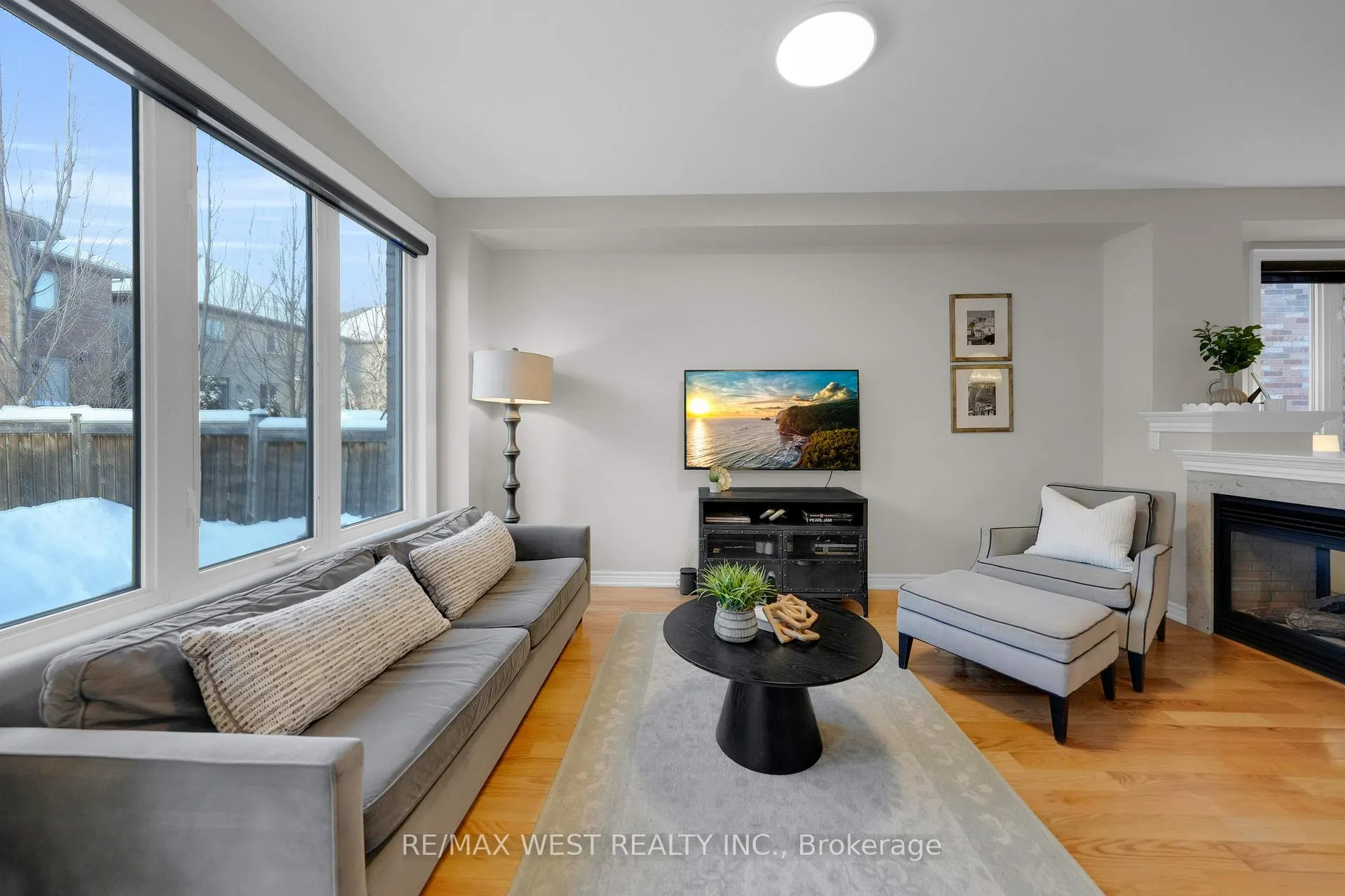 Photo 12 of 244 Hansard Drive, Vaughan, Vellore Village — HOMEH