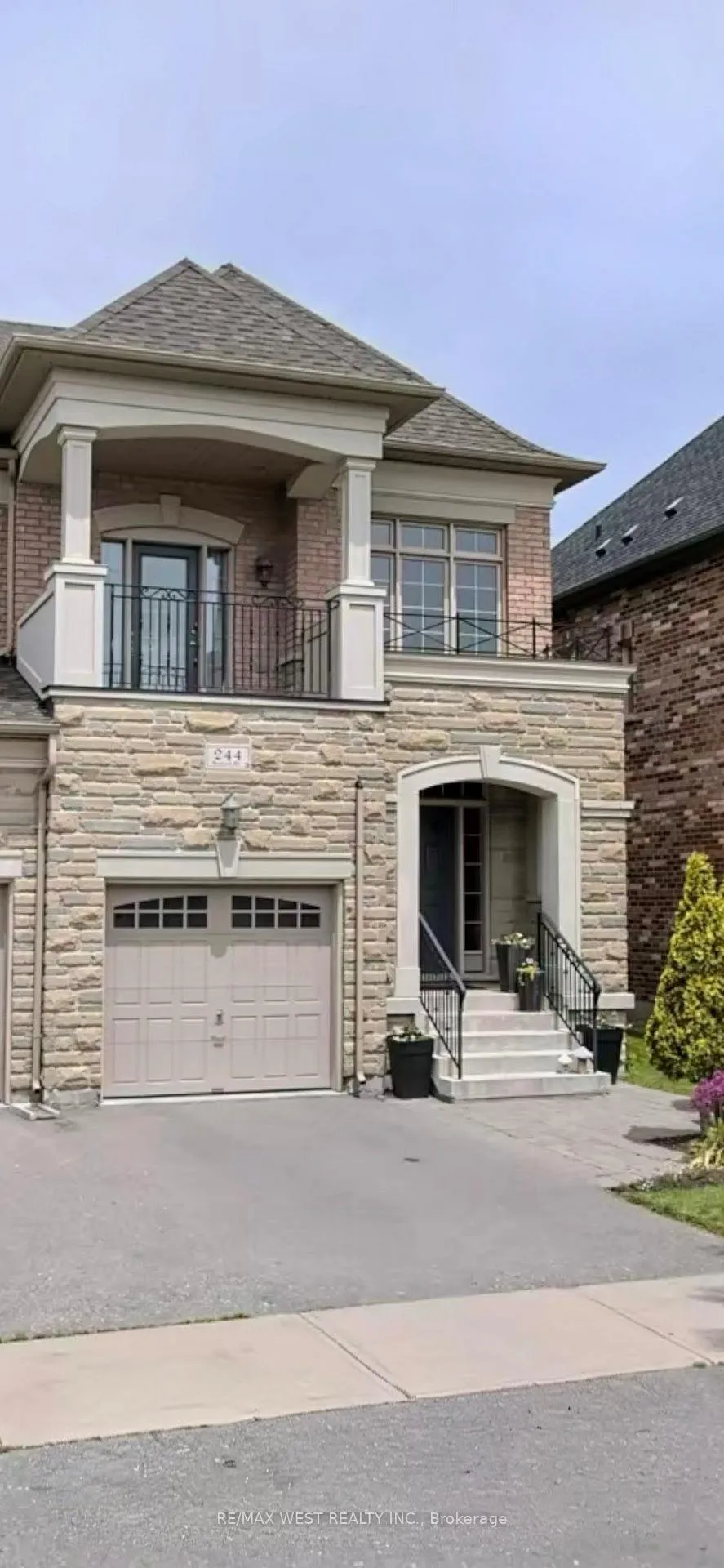 Photo 44 of 244 Hansard Drive, Vaughan, Vellore Village — HOMEH