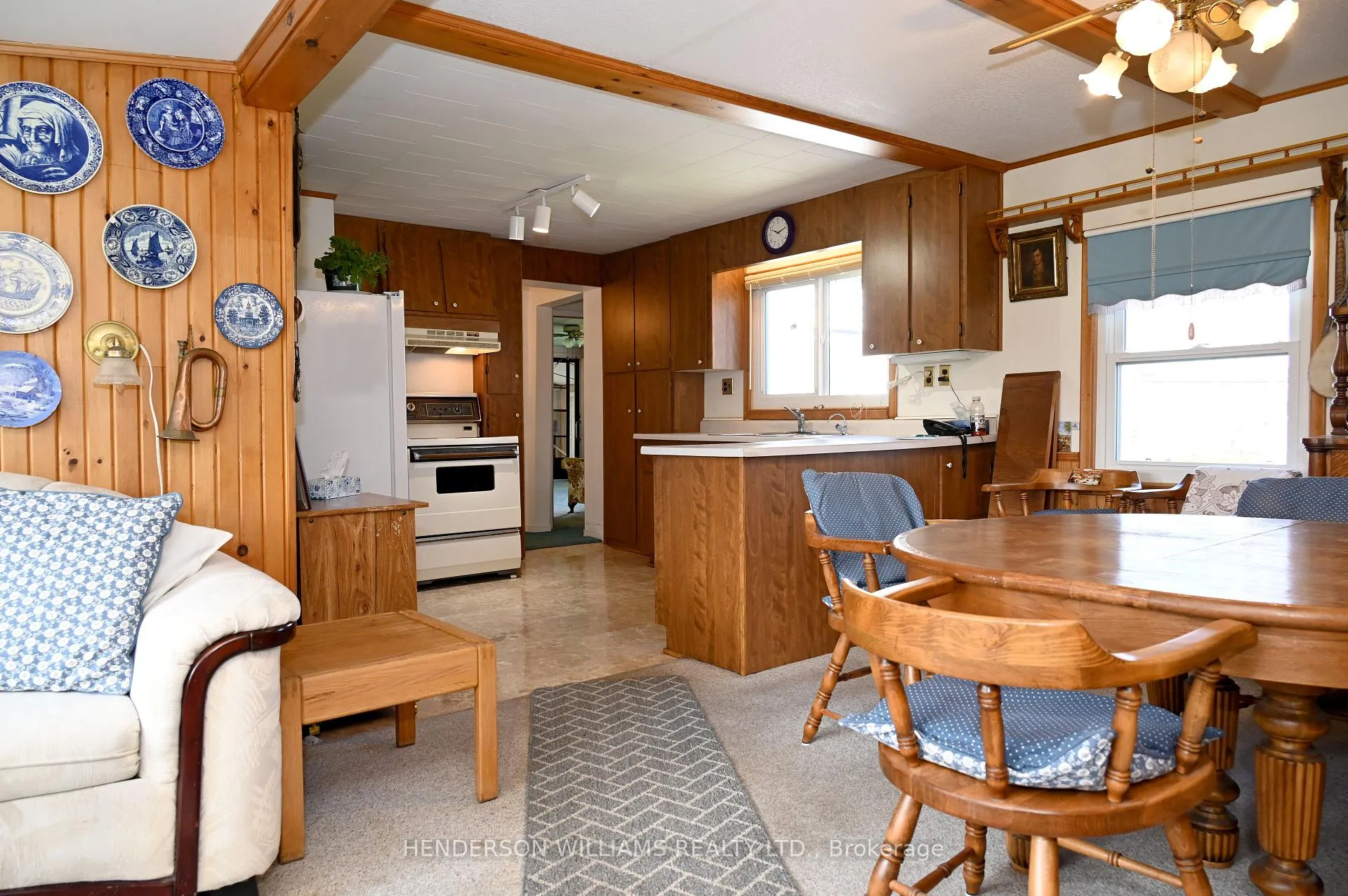 Photo 7 of 5036 Long Point Road E, Prince Edward County, South Marysburg Ward — HOMEH