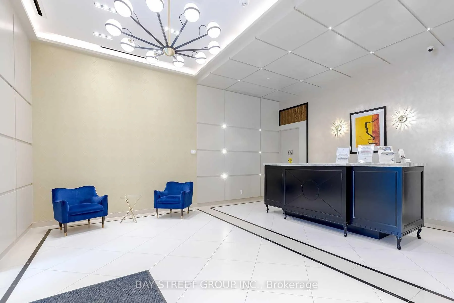 Photo 3 of Unit 708, 1486 Bathurst Street, Toronto, Humewood-Cedarvale — HOMEH