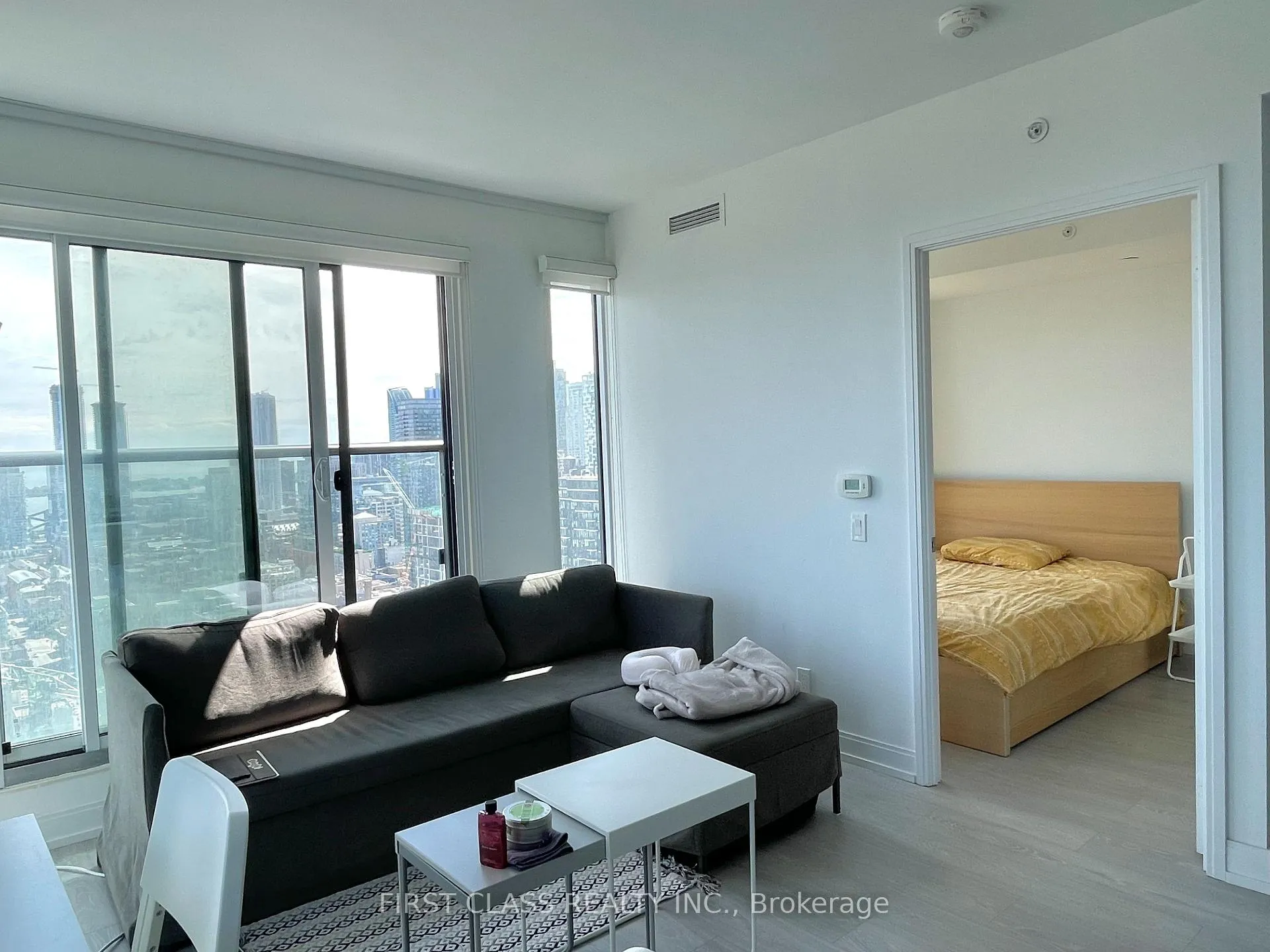 Photo 4 of Unit 3805, 181 Dundas Street E, Toronto, Church-Yonge Corridor — HOMEH