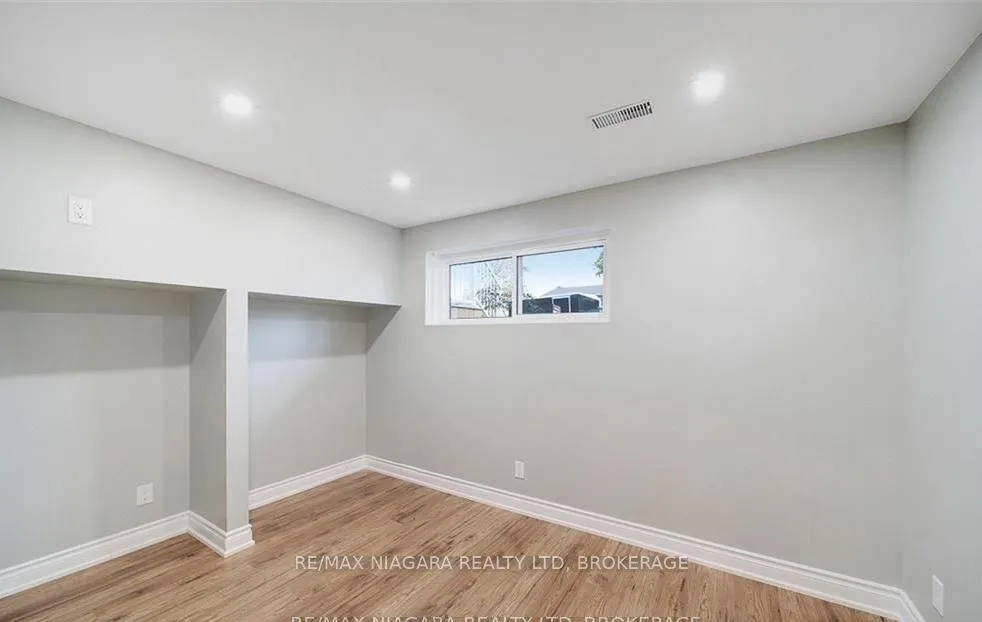 Photo 8 of Unit LOWER Unit, 4102 Brookdale Drive, Niagara Falls, Ascot — HOMEH