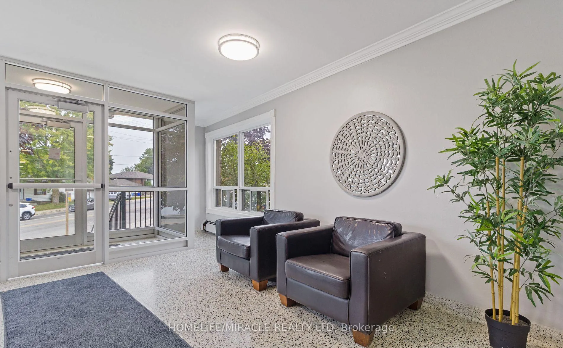 Photo 5 of Unit 206, 283 Fairway Road N, Kitchener, Centreville Chicopee — HOMEH