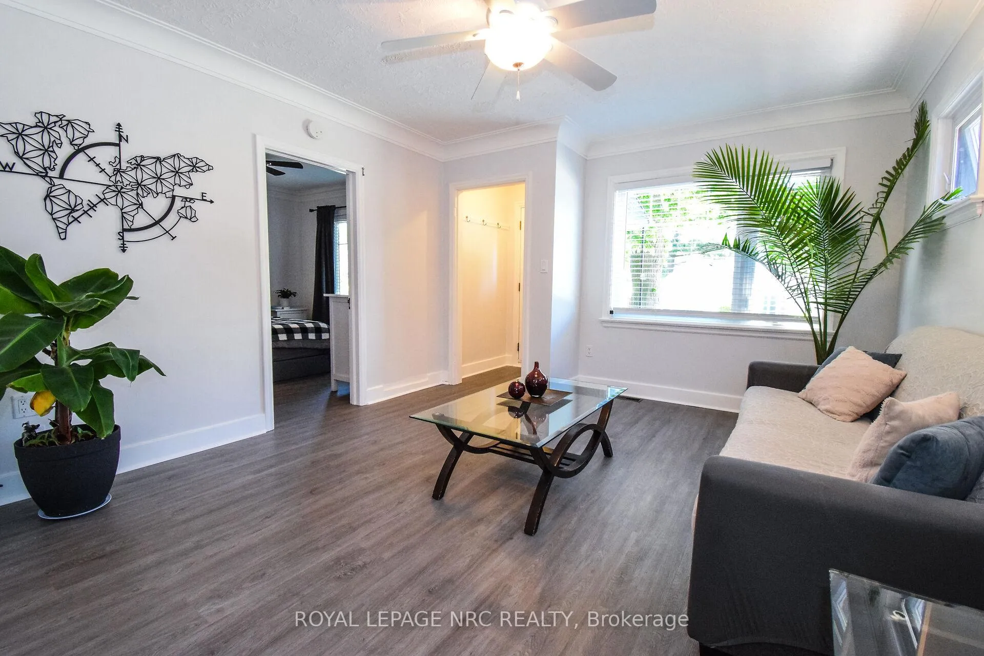 Photo 14 of 3 Kingsway Crescent, St. Catharines, Fairview — HOMEH