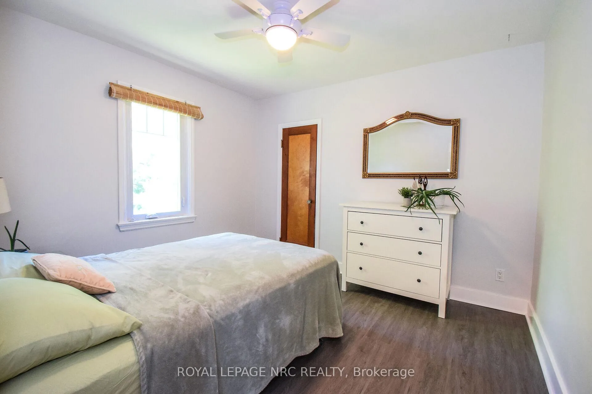 Photo 17 of 3 Kingsway Crescent, St. Catharines, Fairview — HOMEH