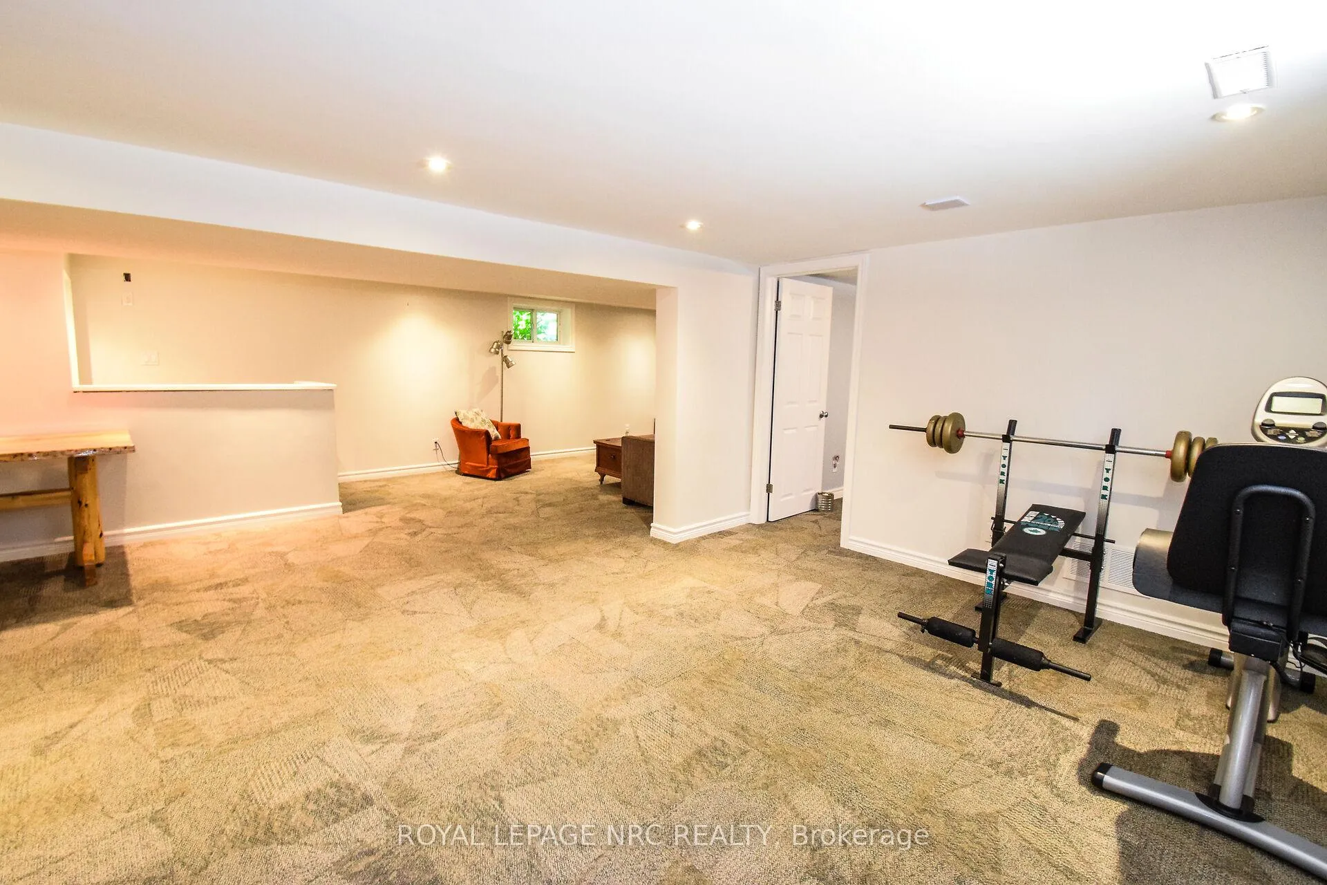Photo 22 of 3 Kingsway Crescent, St. Catharines, Fairview — HOMEH