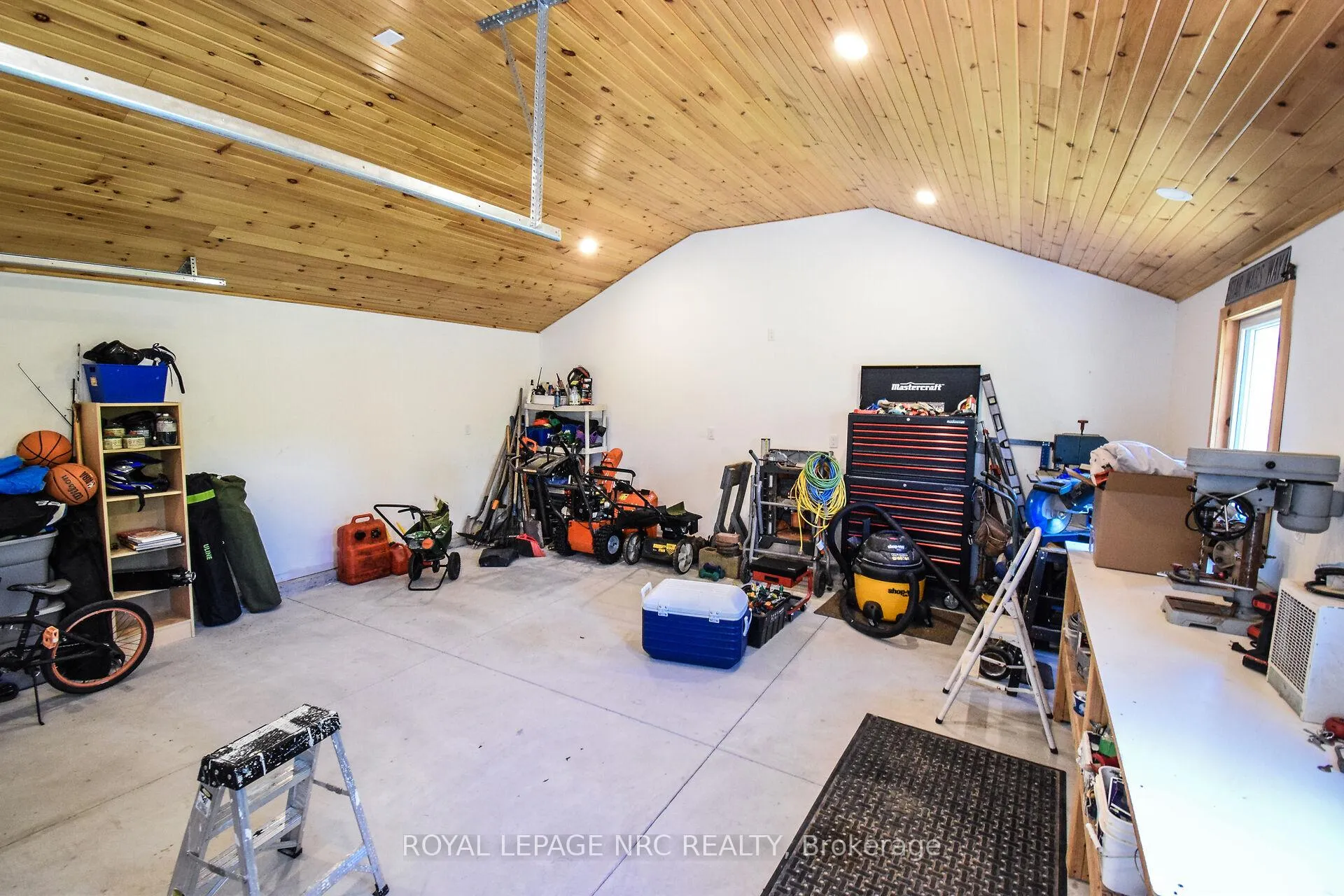 Photo 31 of 3 Kingsway Crescent, St. Catharines, Fairview — HOMEH