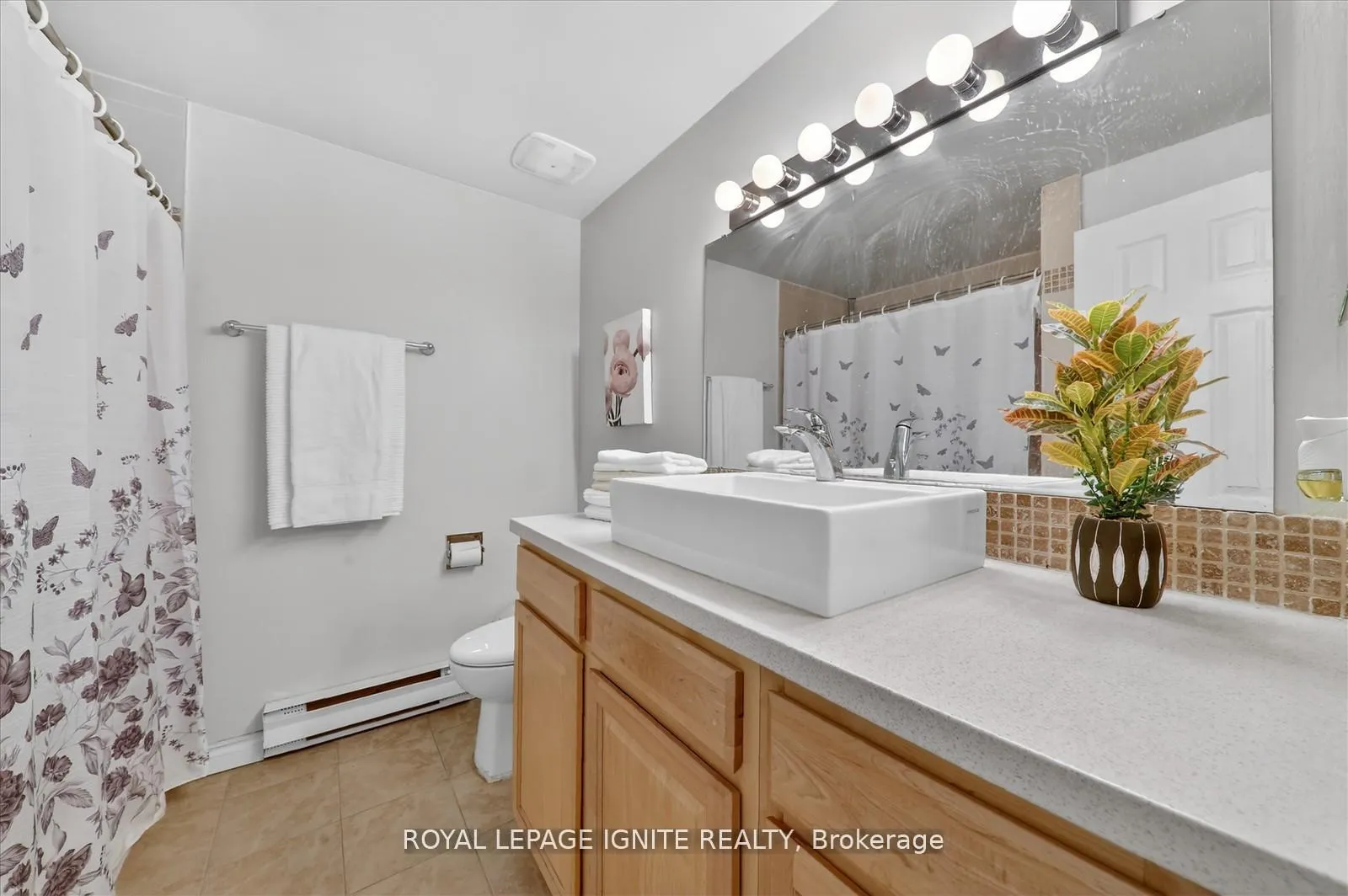 Photo 23 of Unit 13A, 1360 Glenanna Road, Pickering, Liverpool — HOMEH