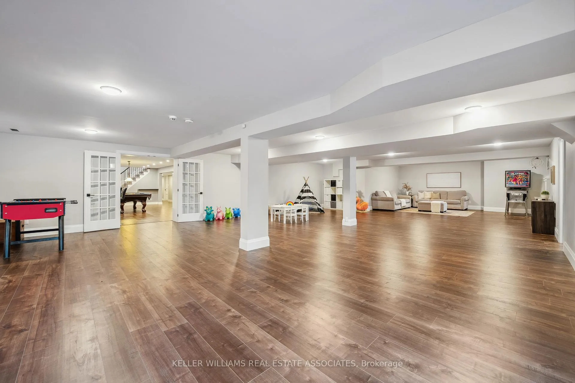 Photo 19 of 102 Concession 11 E, Hamilton, Rural Flamborough — HOMEH
