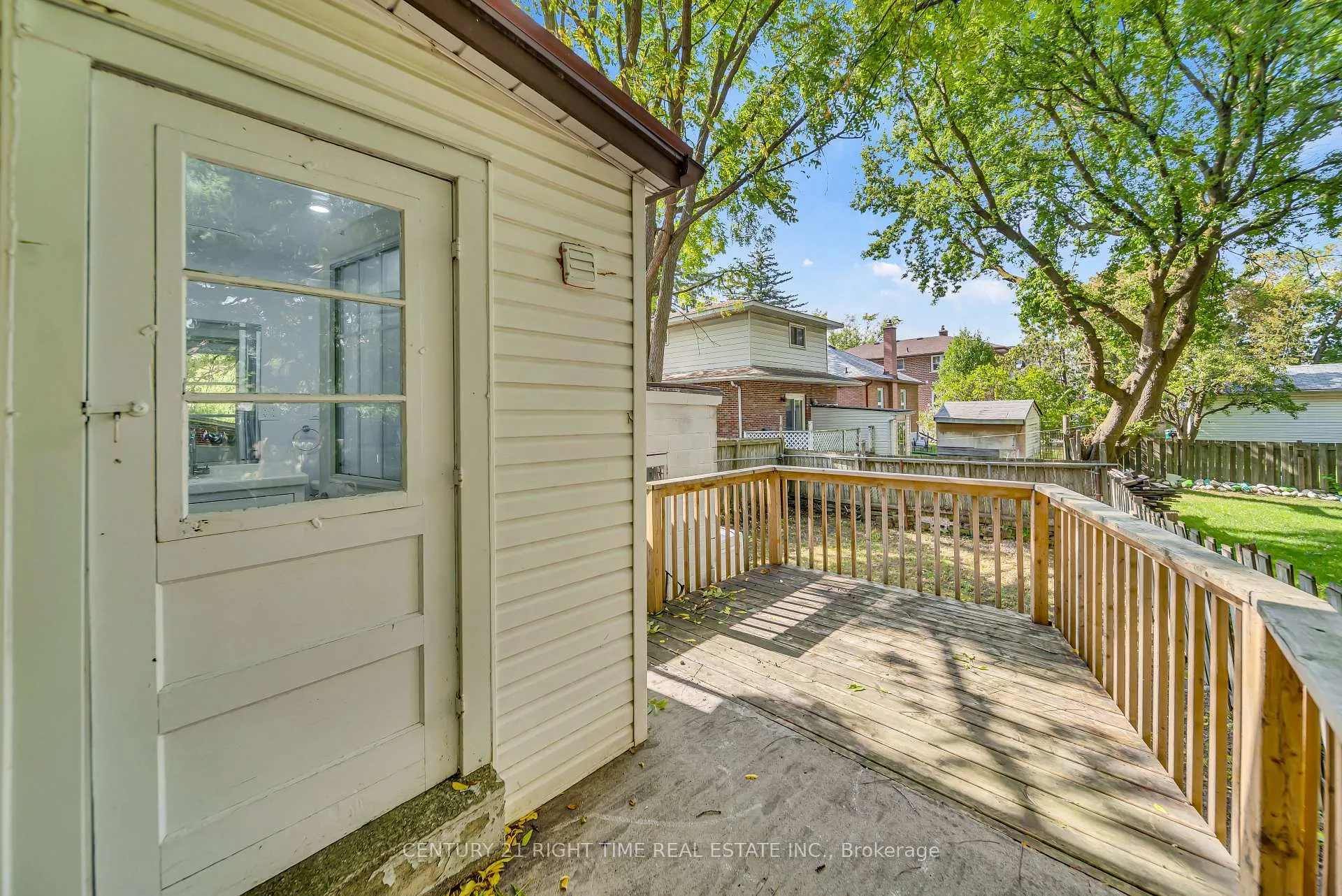 Photo 30 of 324 Victoria Street S, Kitchener — HOMEH