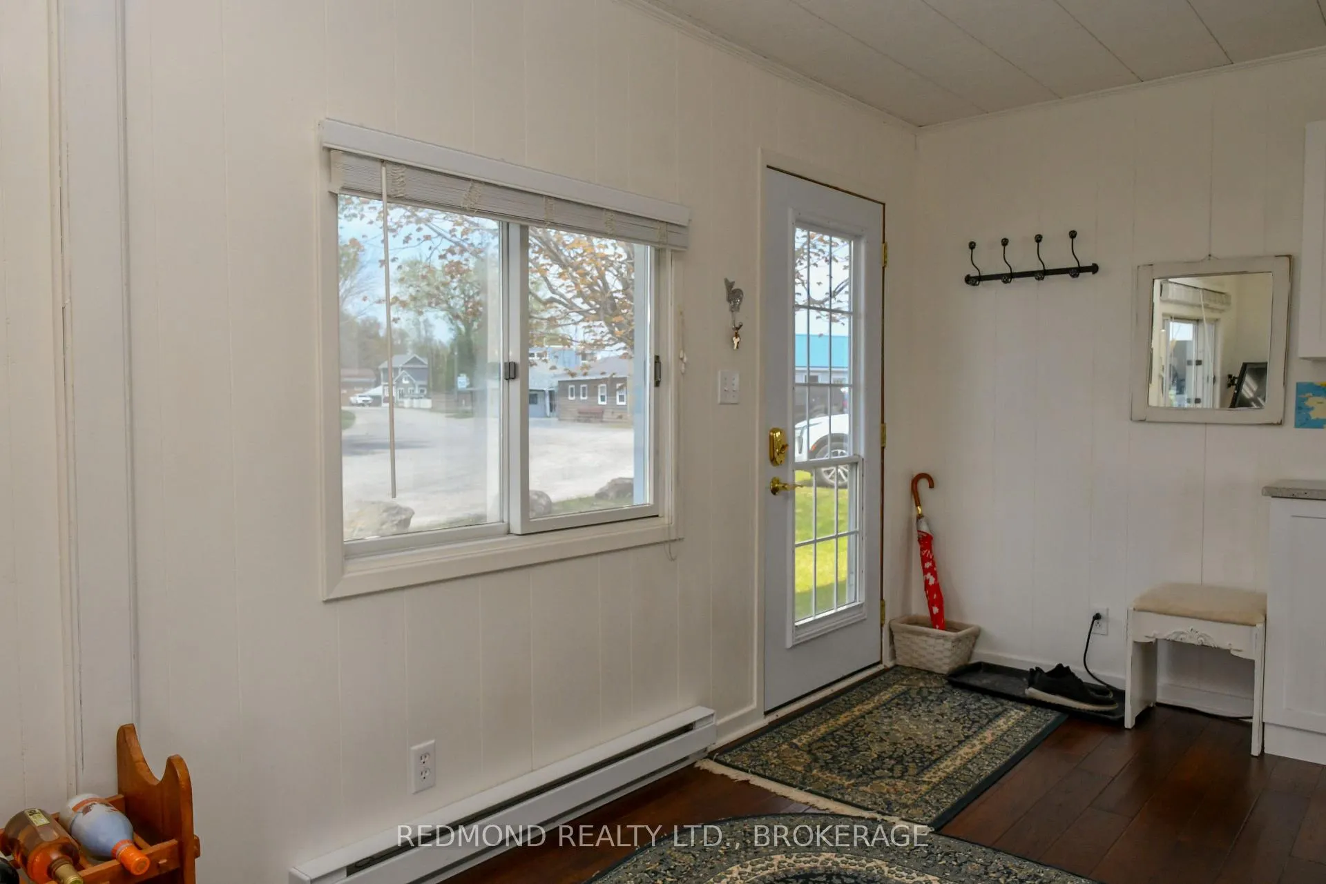 Photo 8 of 396 Howe Island Ferry Road S, Gananoque — HOMEH