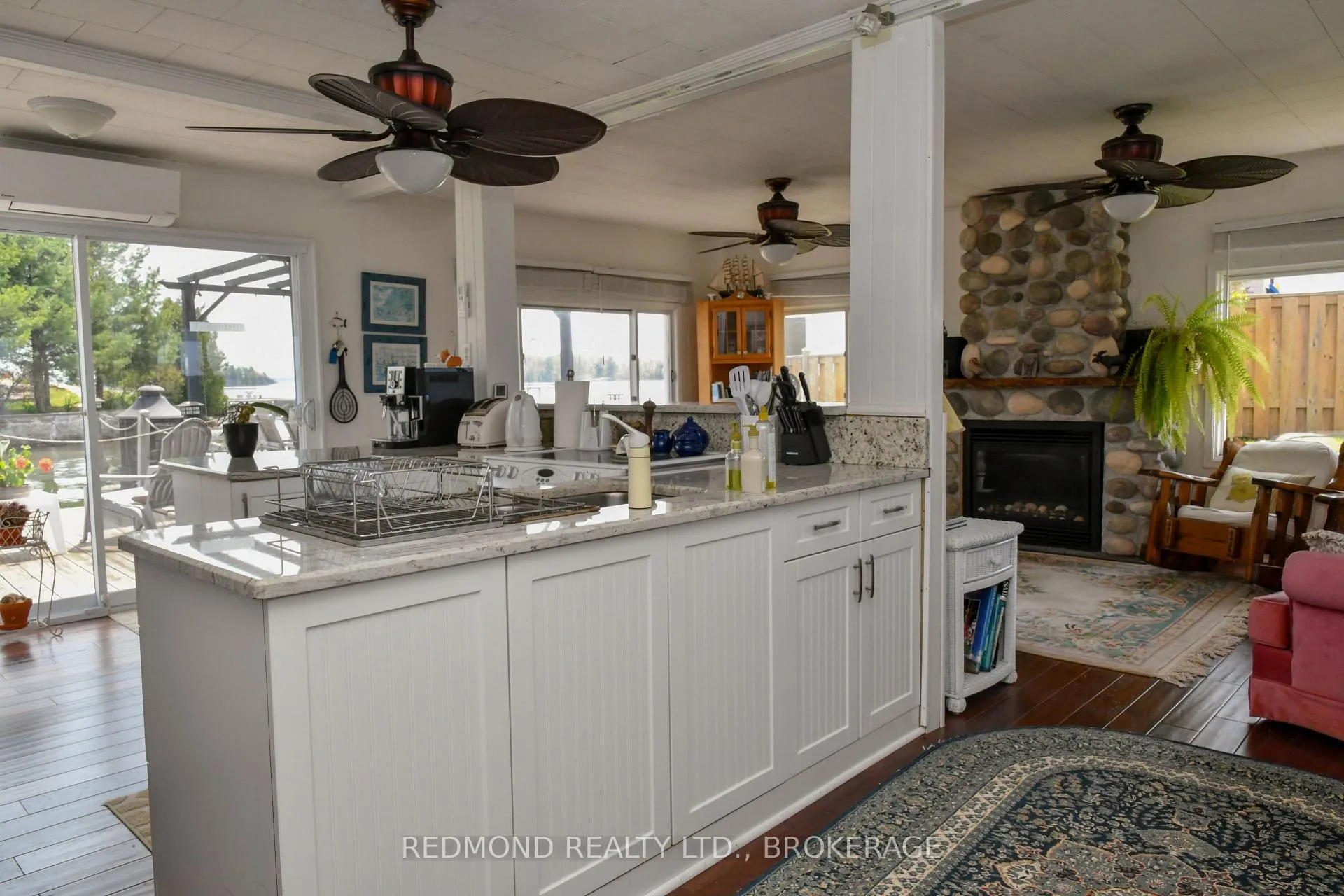 Photo 10 of 396 Howe Island Ferry Road S, Gananoque — HOMEH