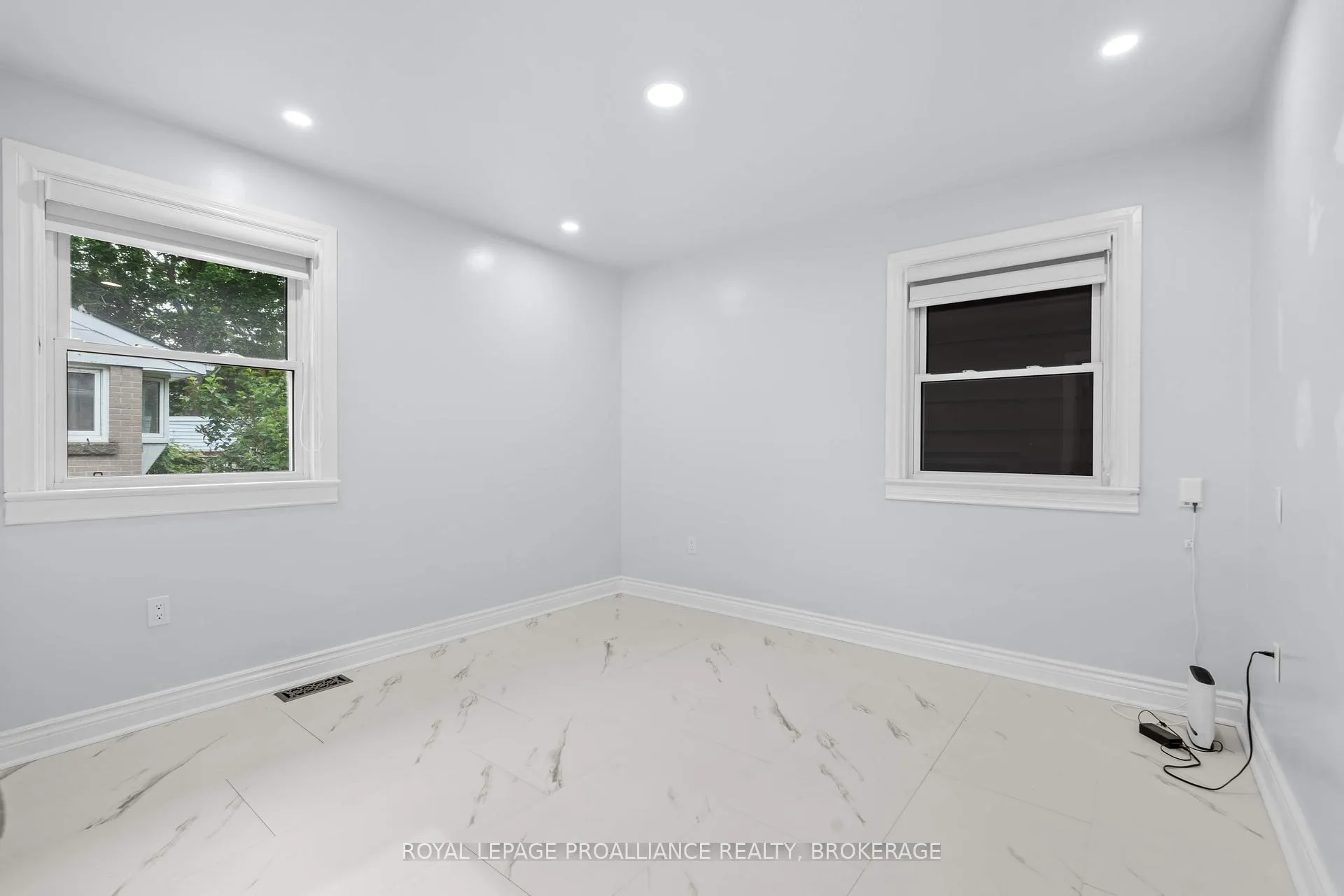 Photo 12 of 48 Ellerbeck Street, Kingston, Central City East — HOMEH