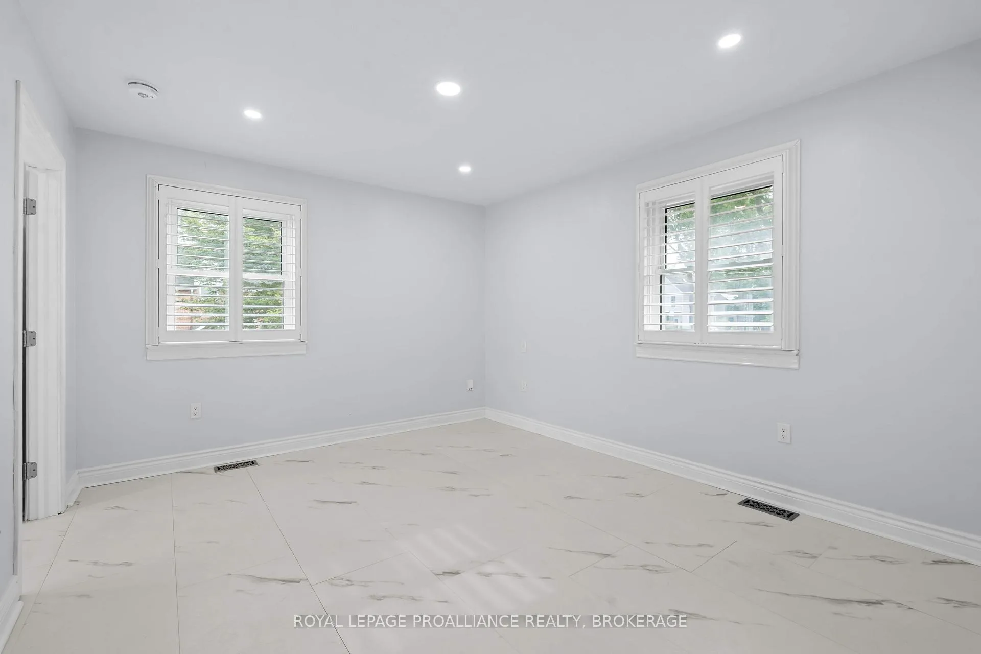 Photo 16 of 48 Ellerbeck Street, Kingston, Central City East — HOMEH